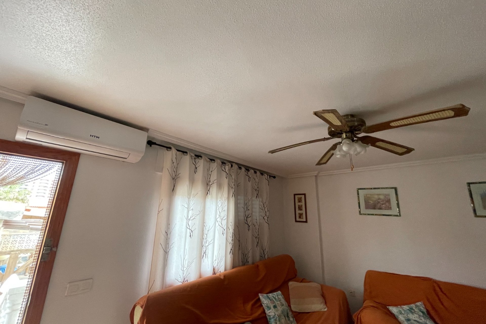 Resale - Bungalow -
La Mata - Costa Blanca