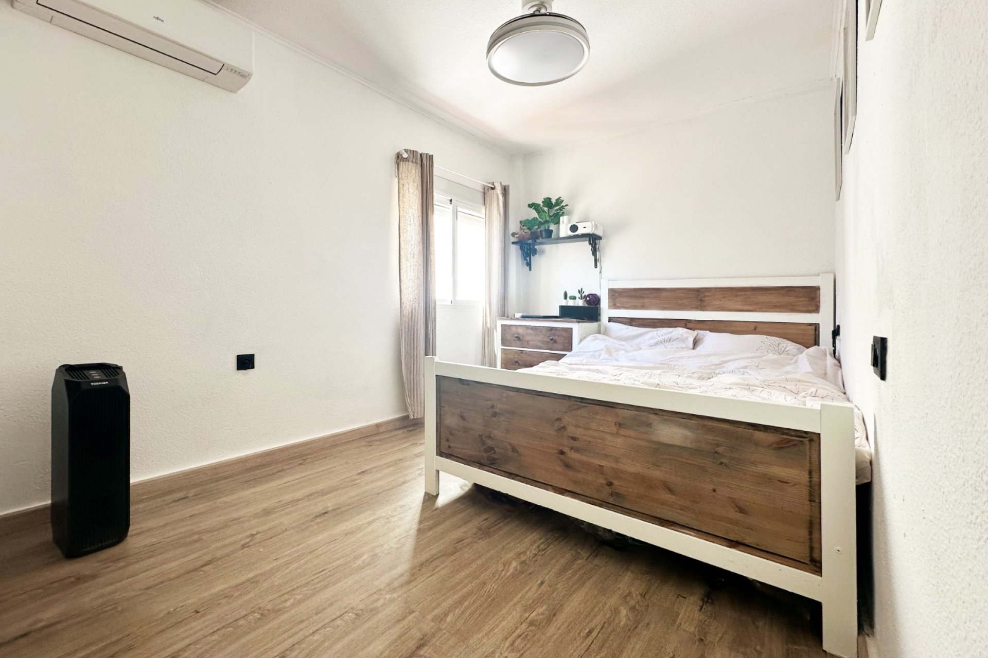 Resale - Bungalow -
Orihuela Costa - Costa Blanca