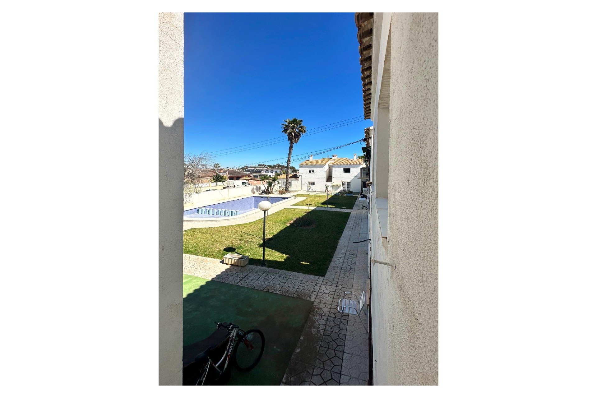 Resale - Bungalow -
Orihuela Costa - Costa Blanca