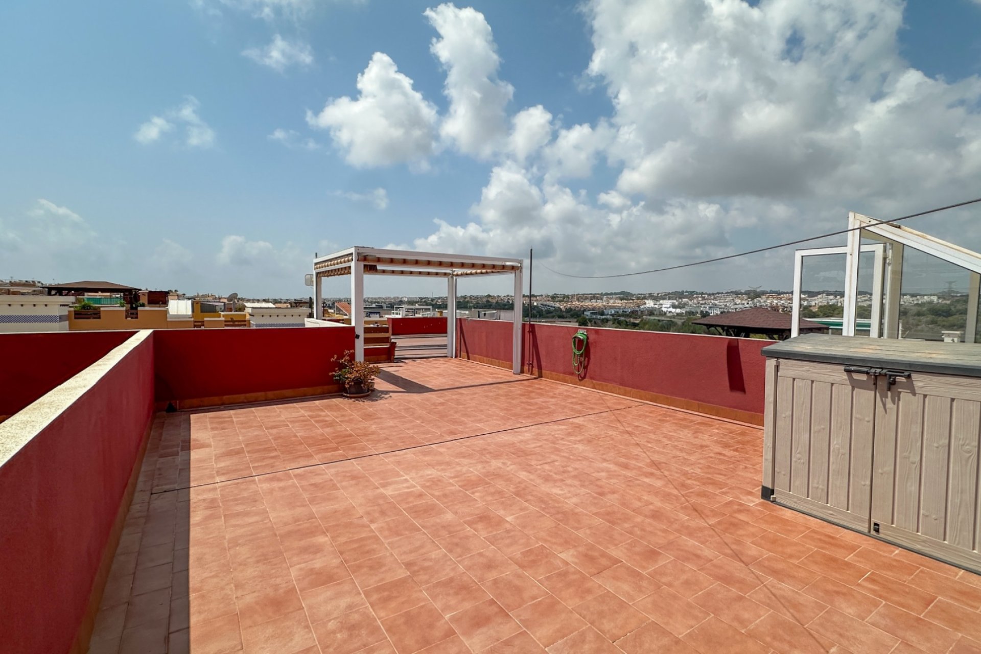 Resale - Bungalow -
Orihuela Costa - Costa Blanca