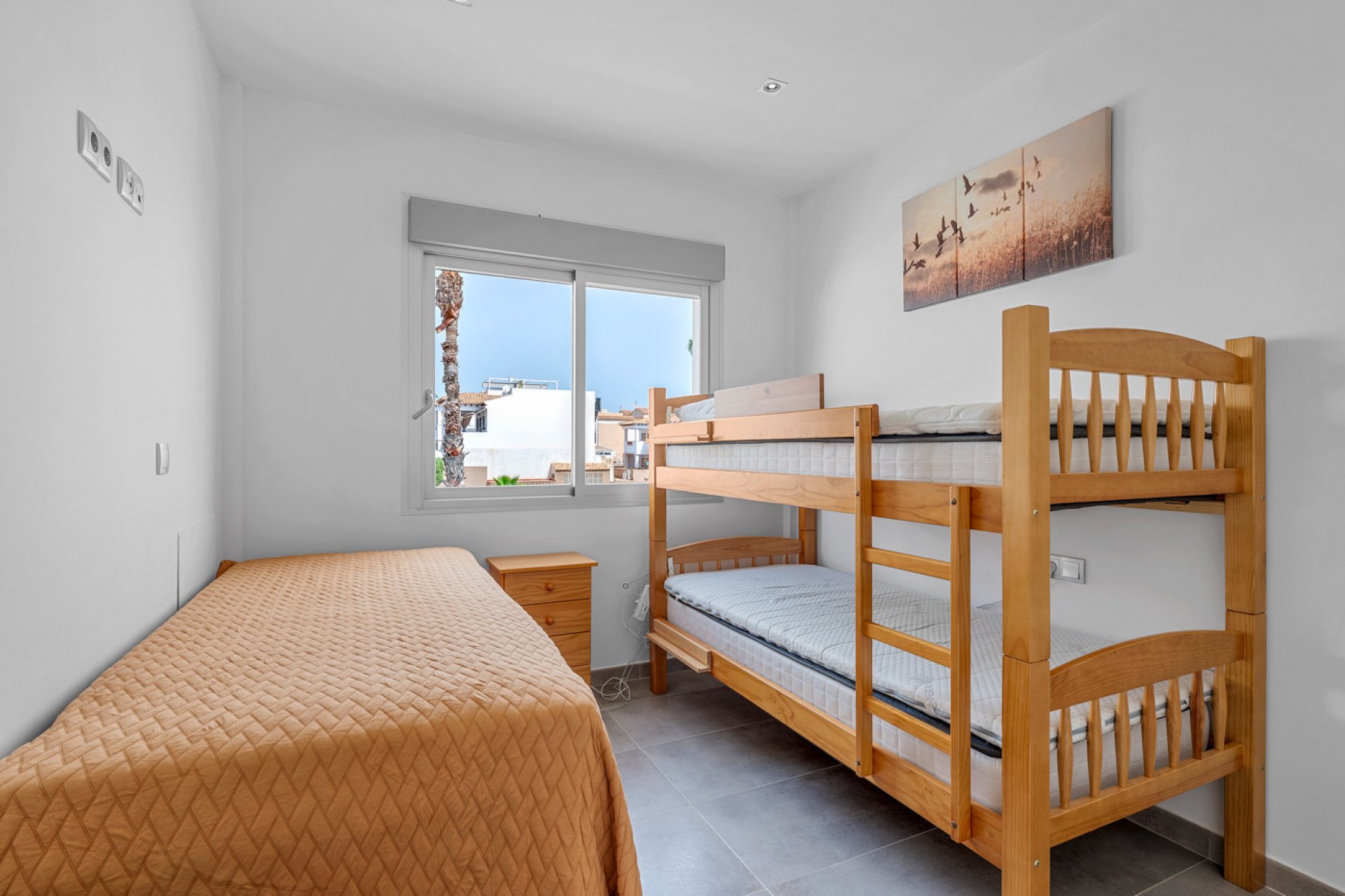 Resale - Bungalow -
Orihuela Costa - Costa Blanca