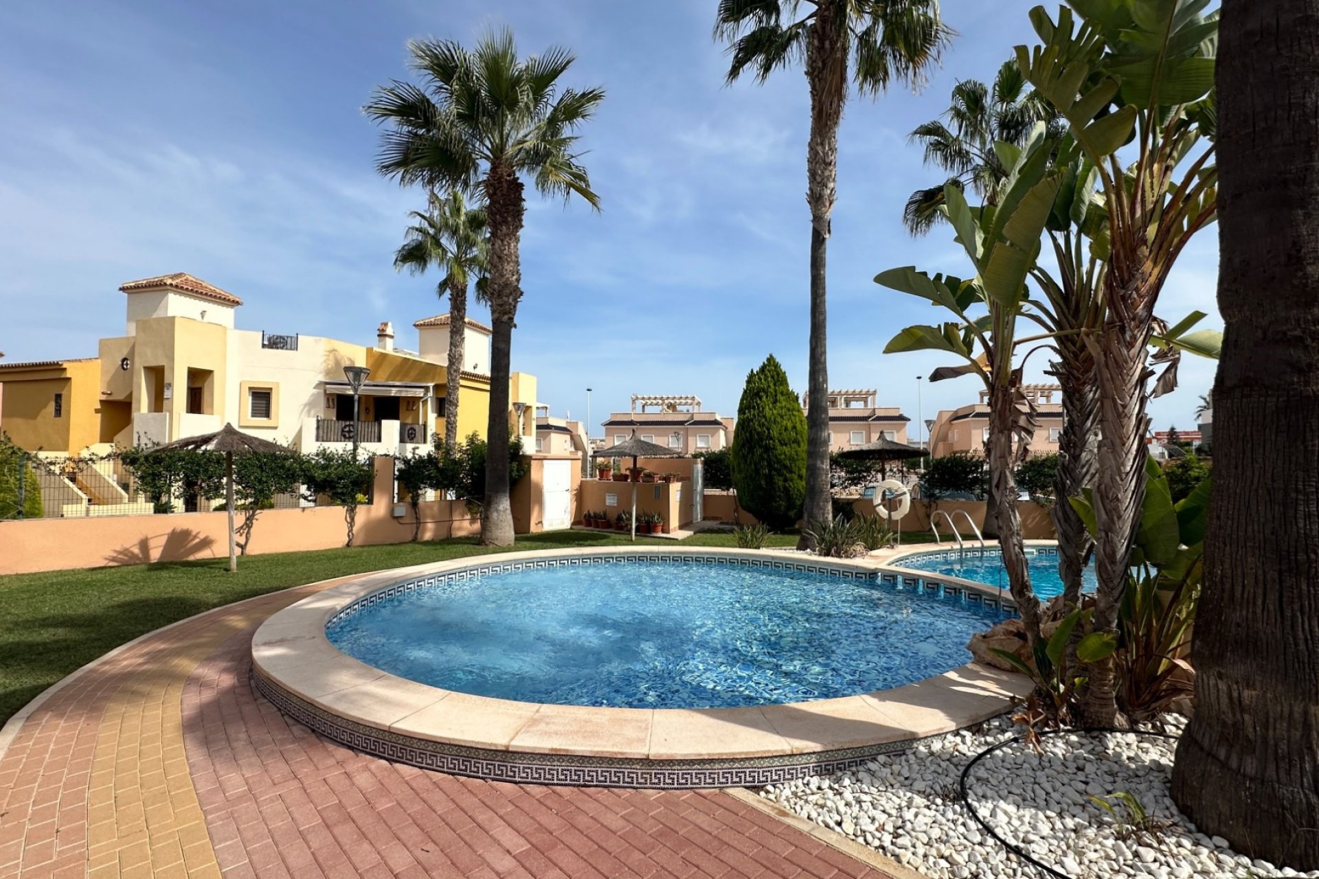 Resale - Bungalow -
Orihuela Costa - Costa Blanca