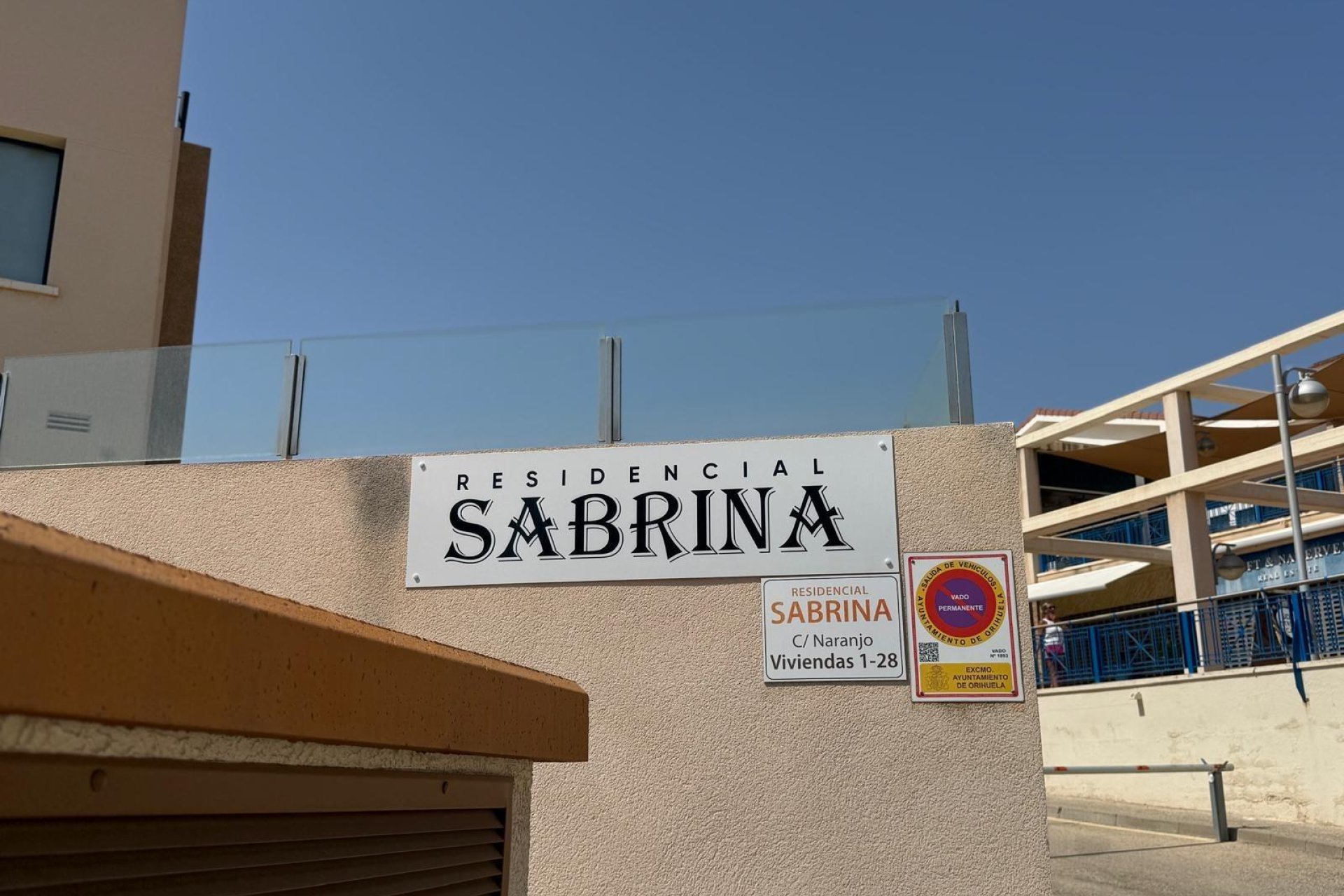 Resale - Bungalow -
Orihuela Costa - La Zenia