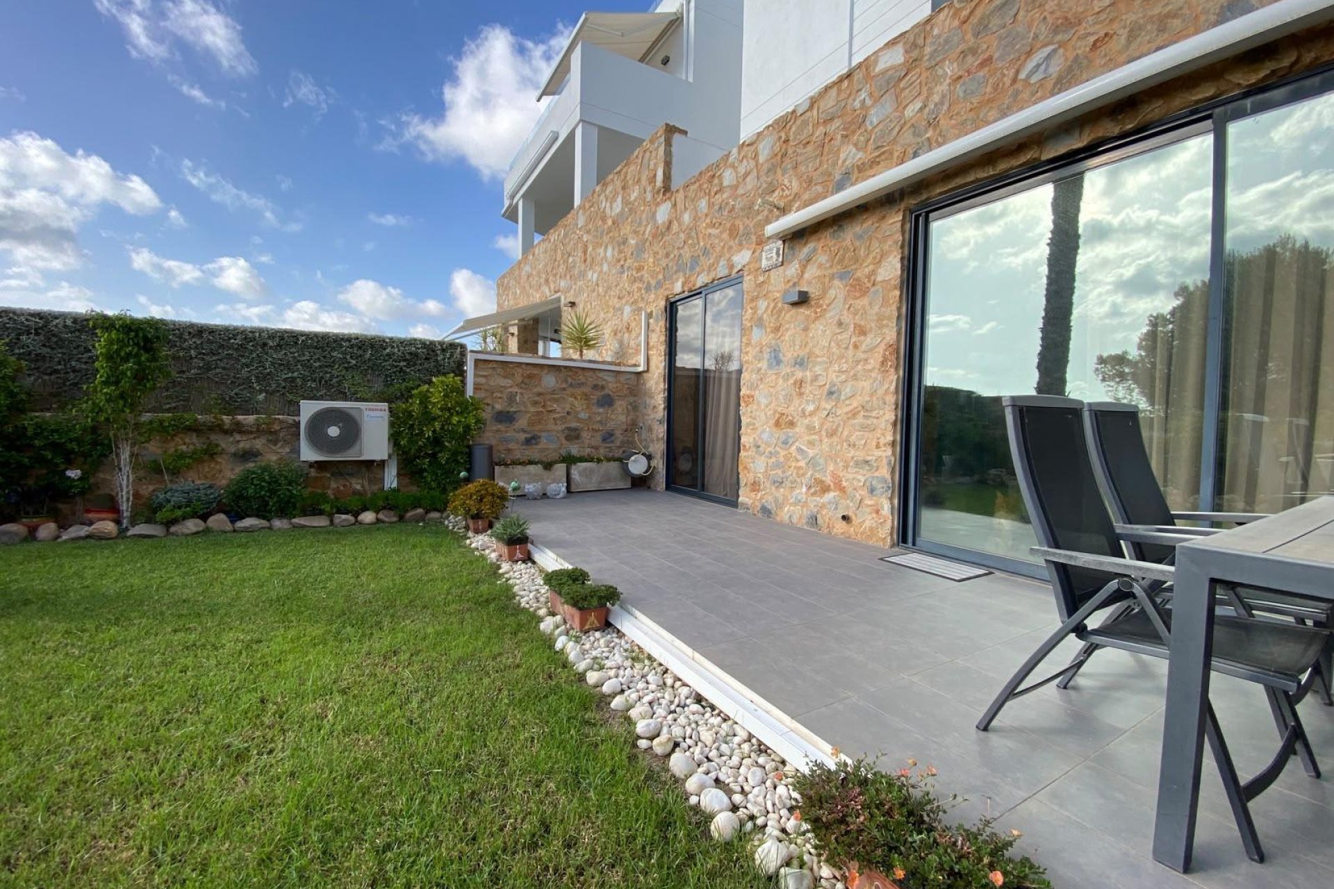 Resale - Bungalow -
Orihuela Costa - Las Ramblas