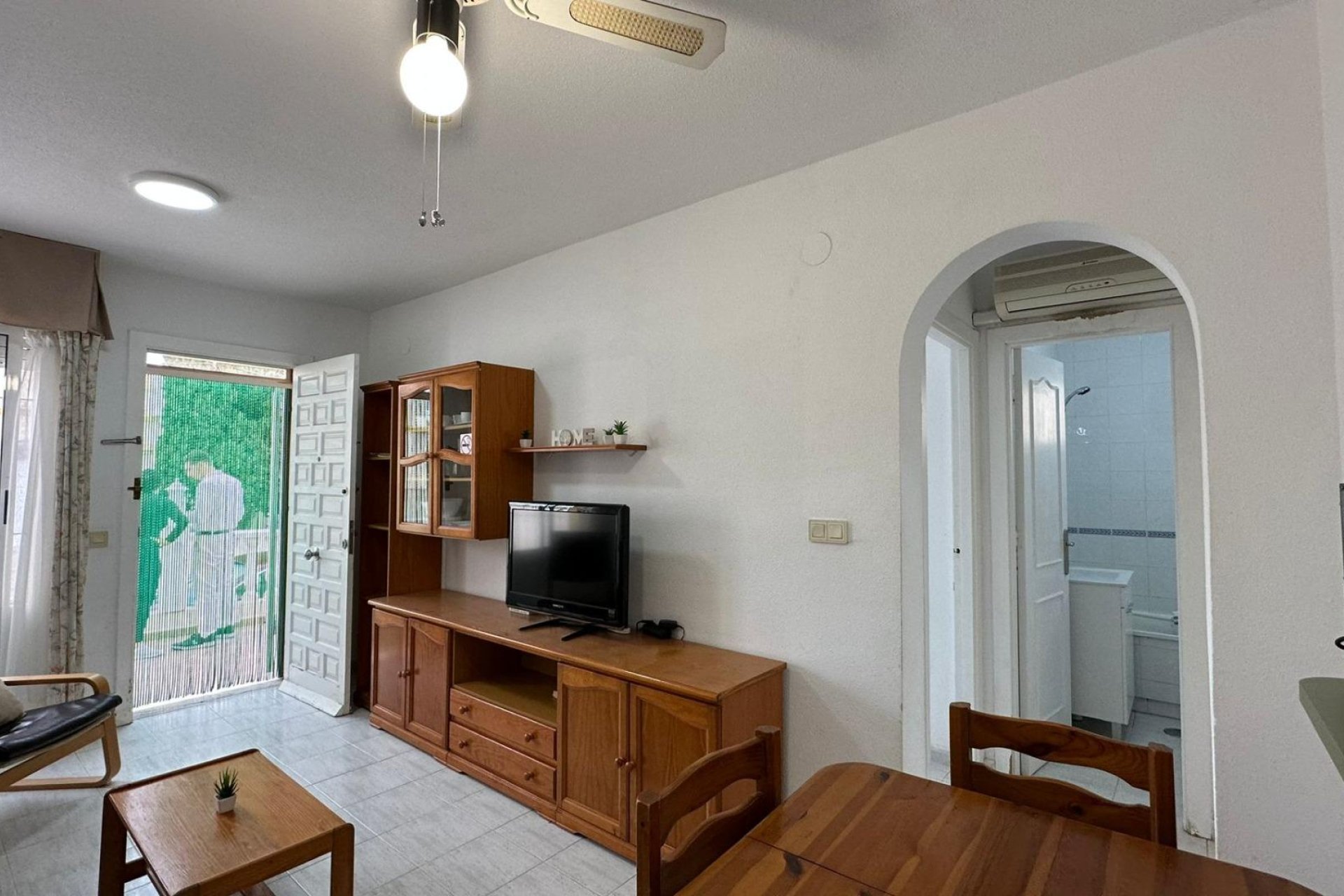 Resale - Bungalow -
Orihuela Costa - Los Almendros-la Florida