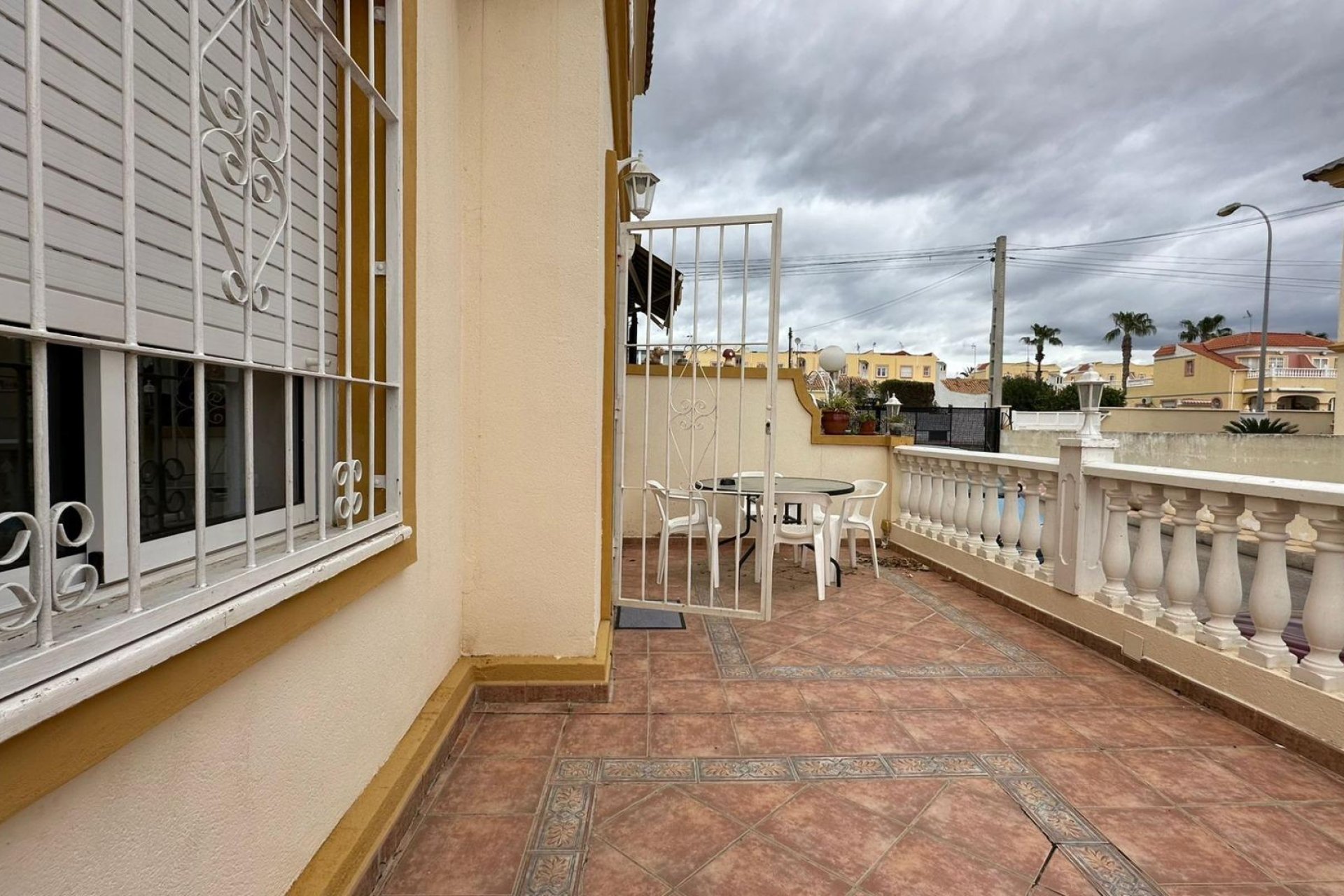 Resale - Bungalow -
Orihuela Costa - Los Almendros-la Florida