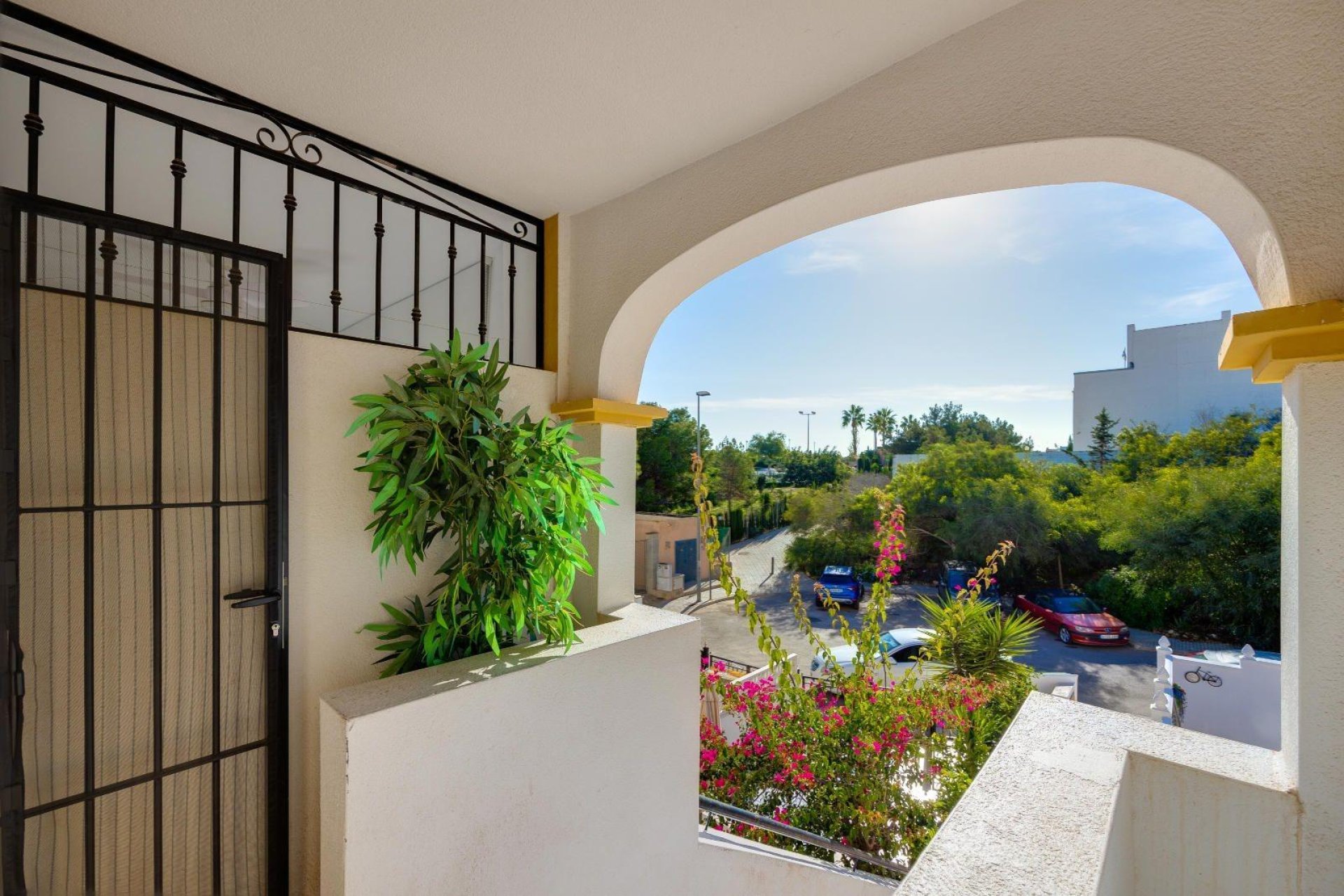 Resale - Bungalow -
Orihuela Costa - Los Altos