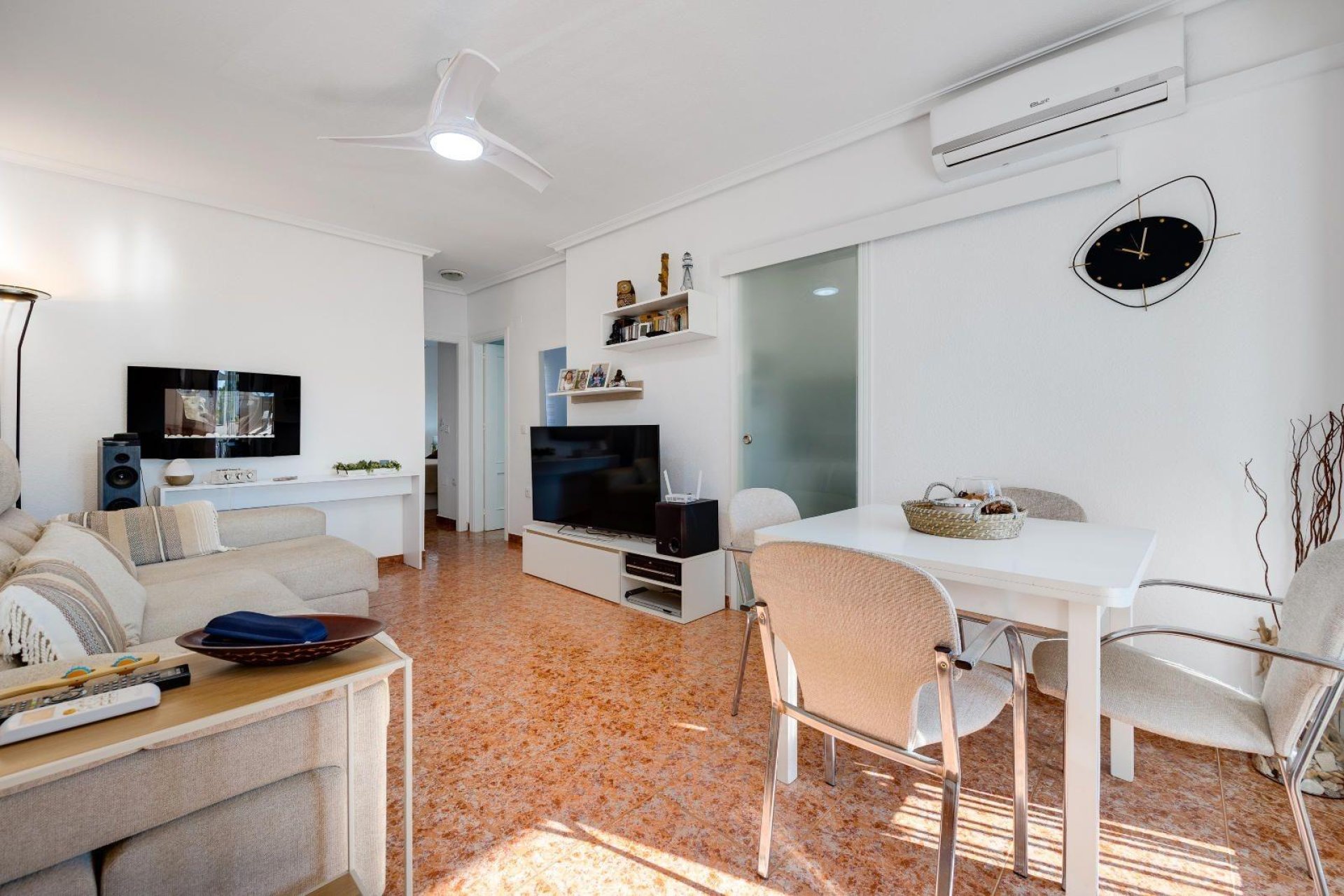 Resale - Bungalow -
Orihuela Costa - Los Altos