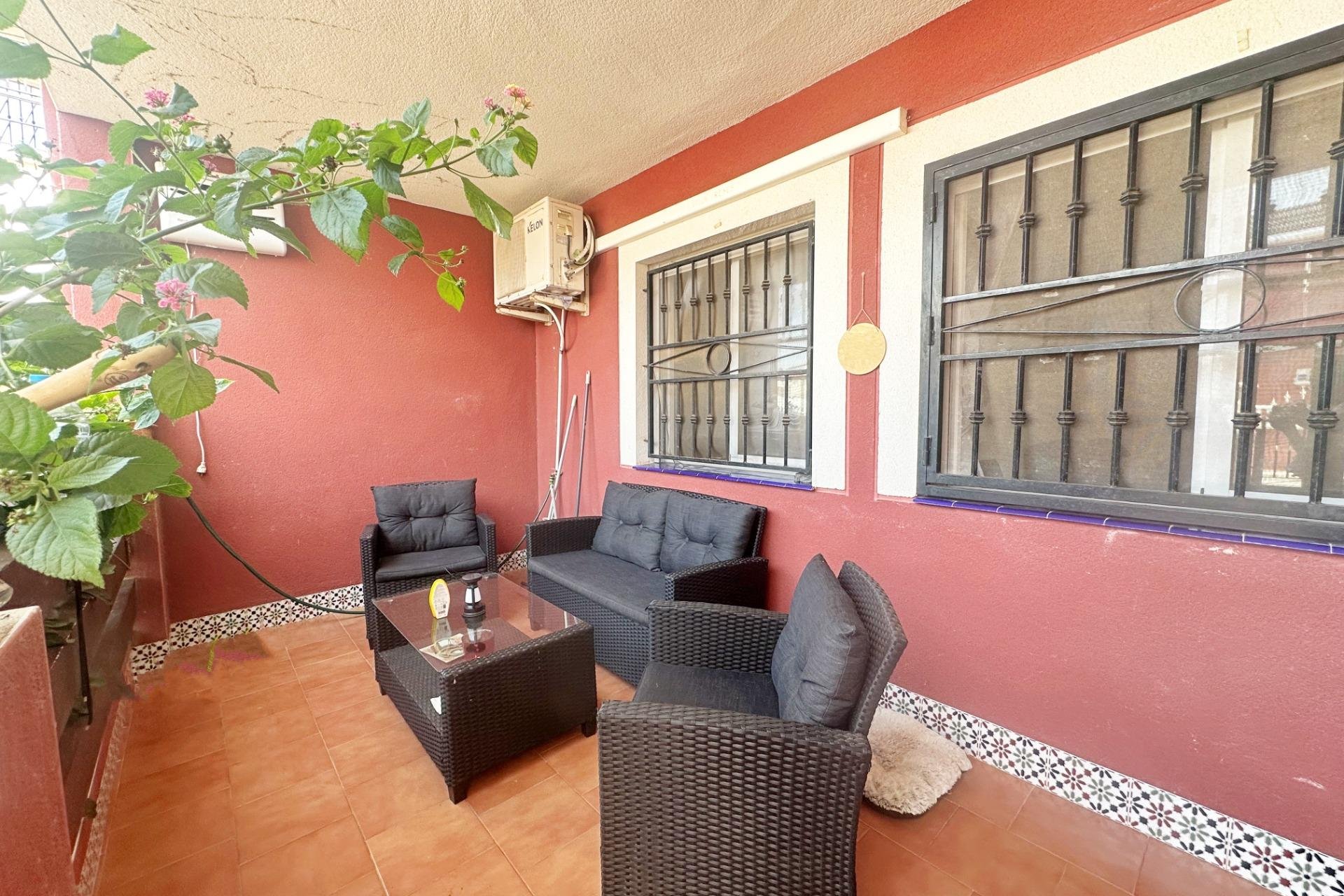 Resale - Bungalow -
Orihuela Costa - Los Altos