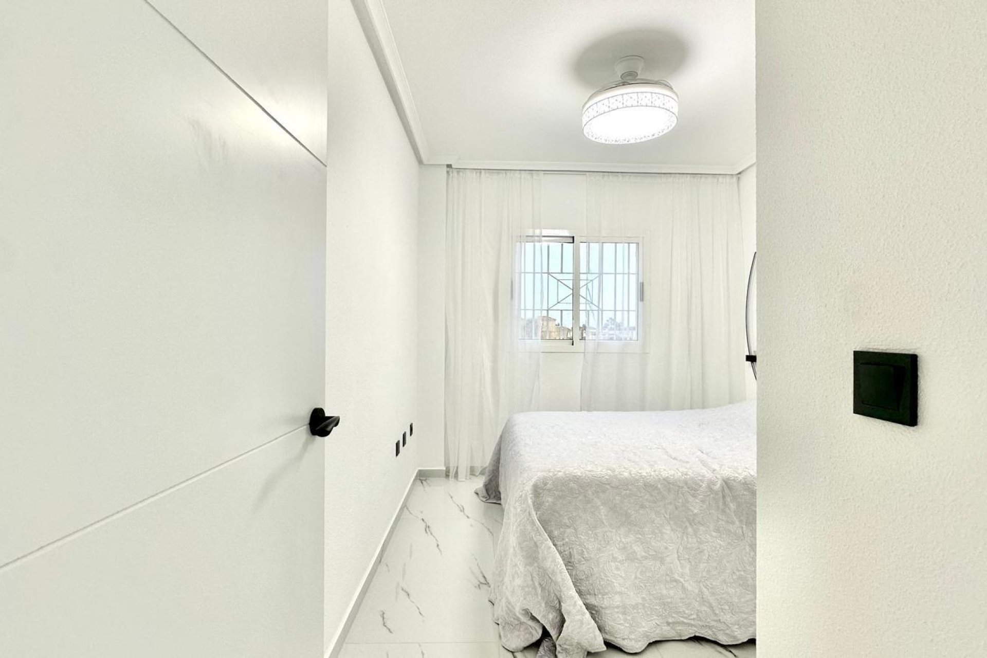 Resale - Bungalow -
Orihuela Costa - Playa Flamenca Norte