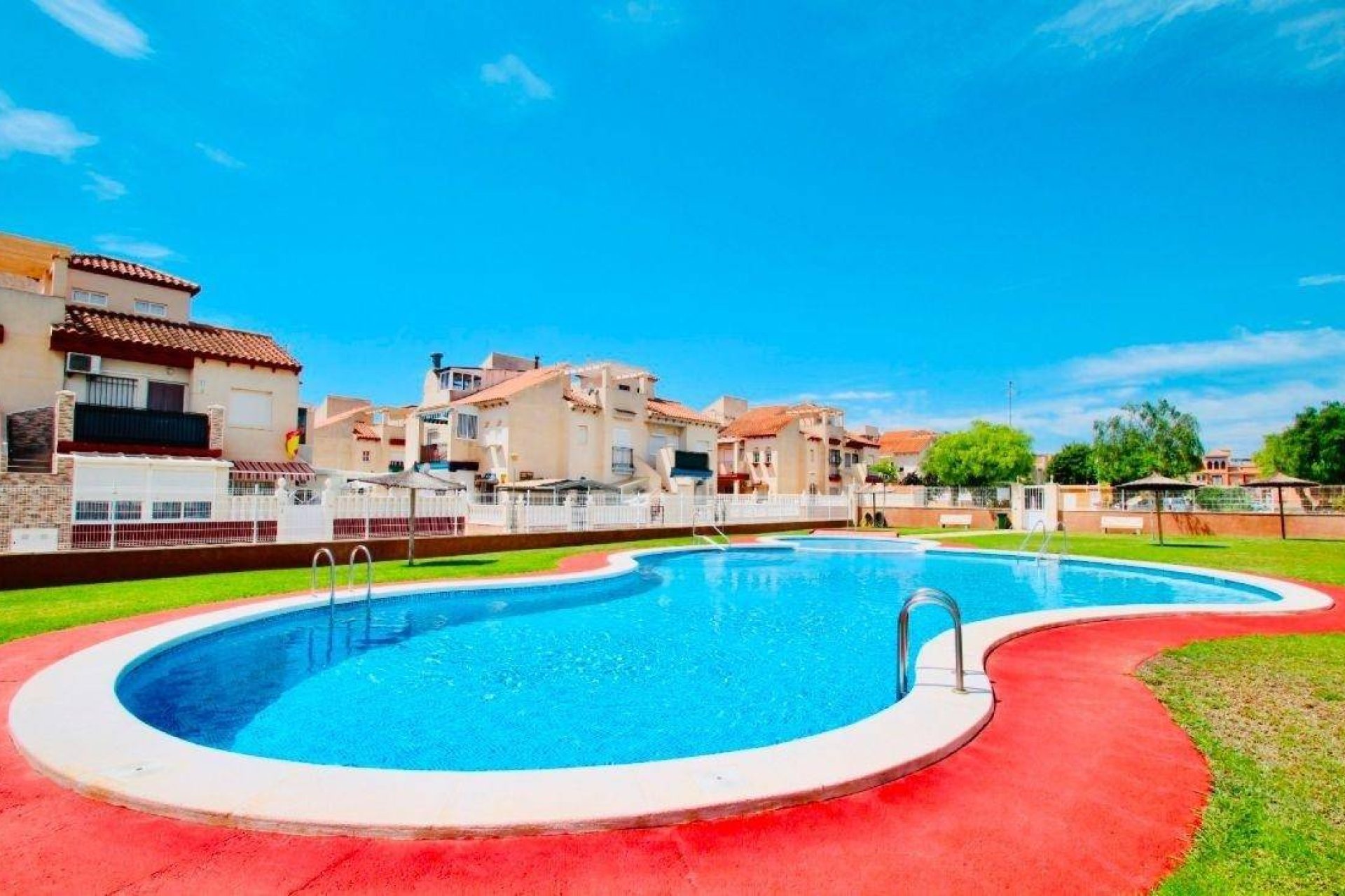 Resale - Bungalow -
Orihuela Costa - Playa Flamenca