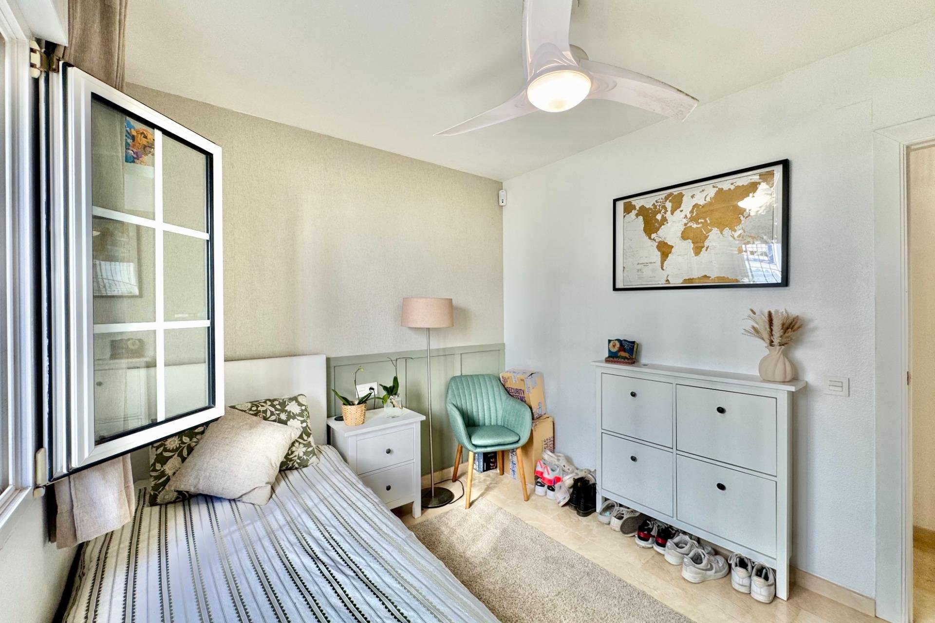 Resale - Bungalow -
Orihuela Costa - Villamartín-las Filipinas