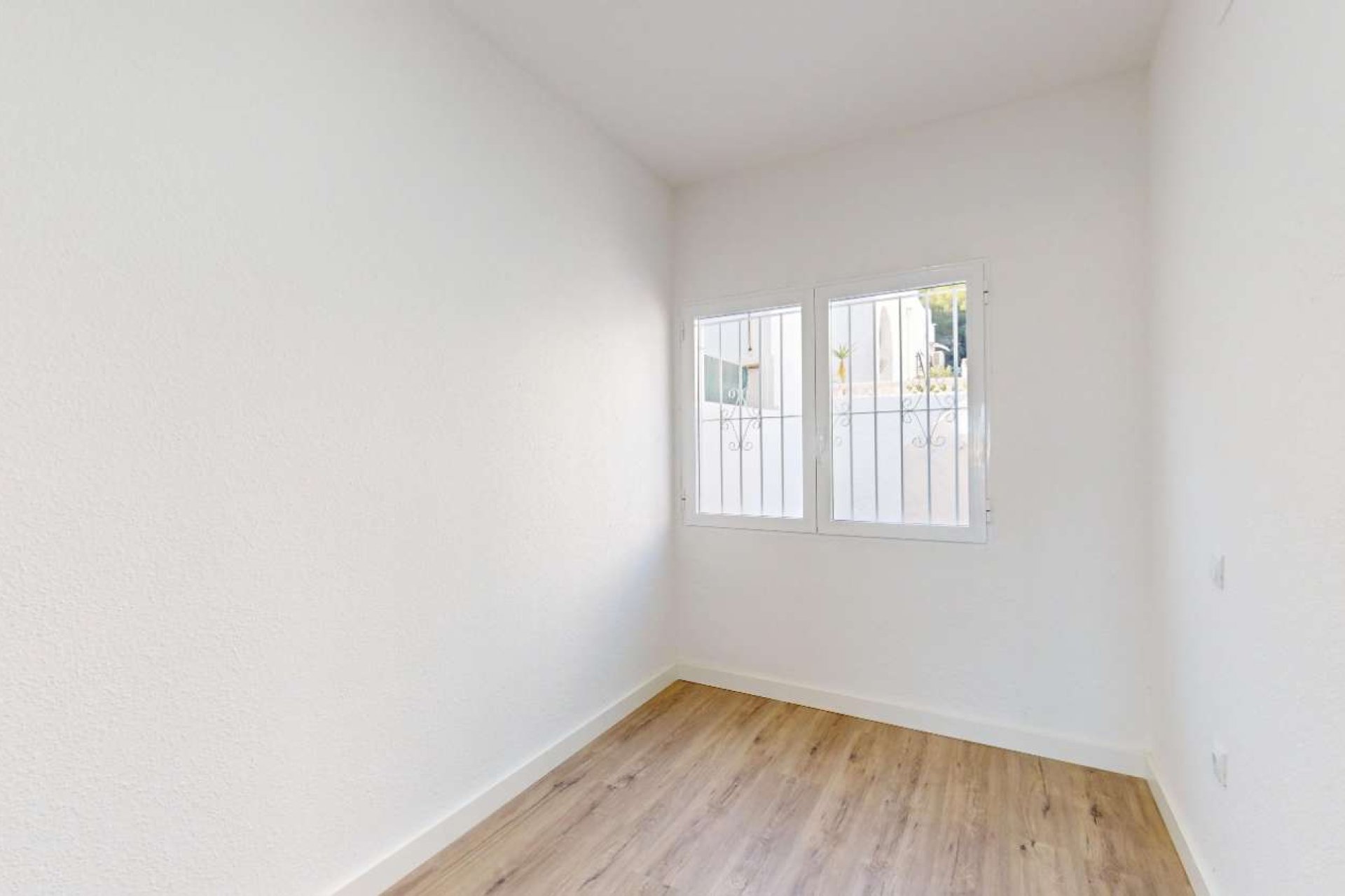 Resale - Bungalow -
Orihuela - Inland