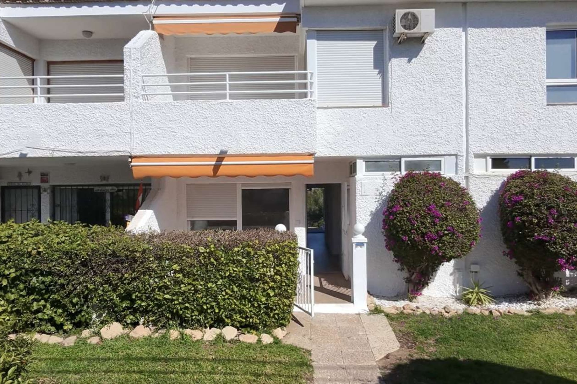 Resale - Bungalow -
Orihuela - Inland