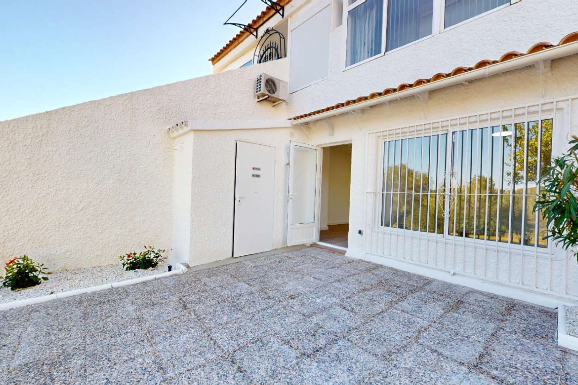 Resale - Bungalow -
Orihuela - Inland