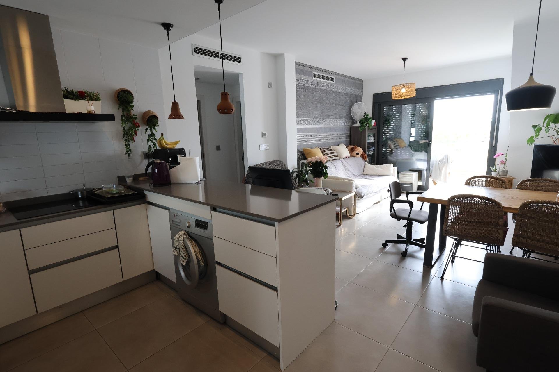 Resale - Bungalow -
Pilar de la Horadada - Costa Blanca