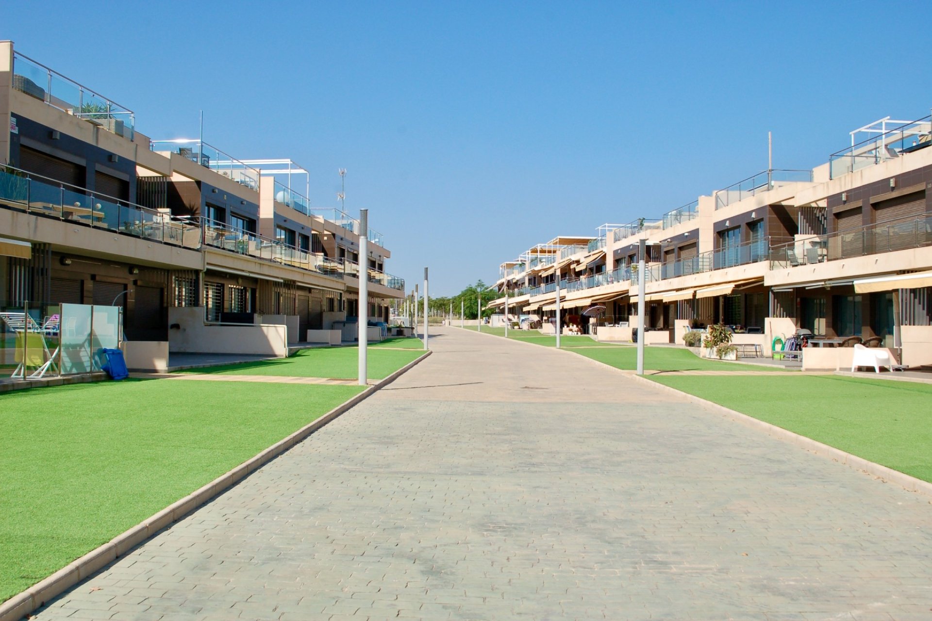 Resale - Bungalow -
Pilar de la Horadada - Costa Blanca