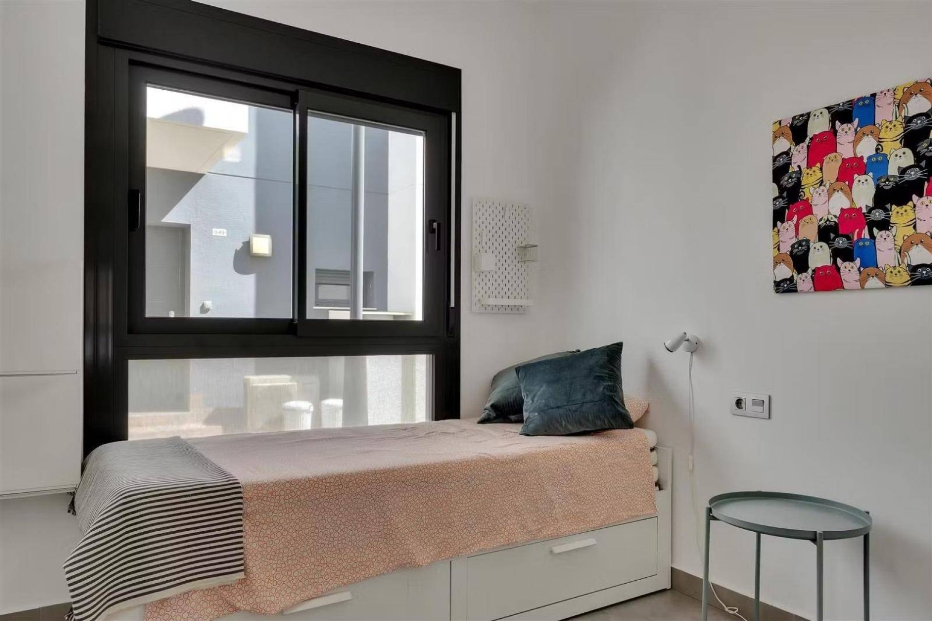 Resale - Bungalow -
Pilar de la Horadada - Zona Pueblo