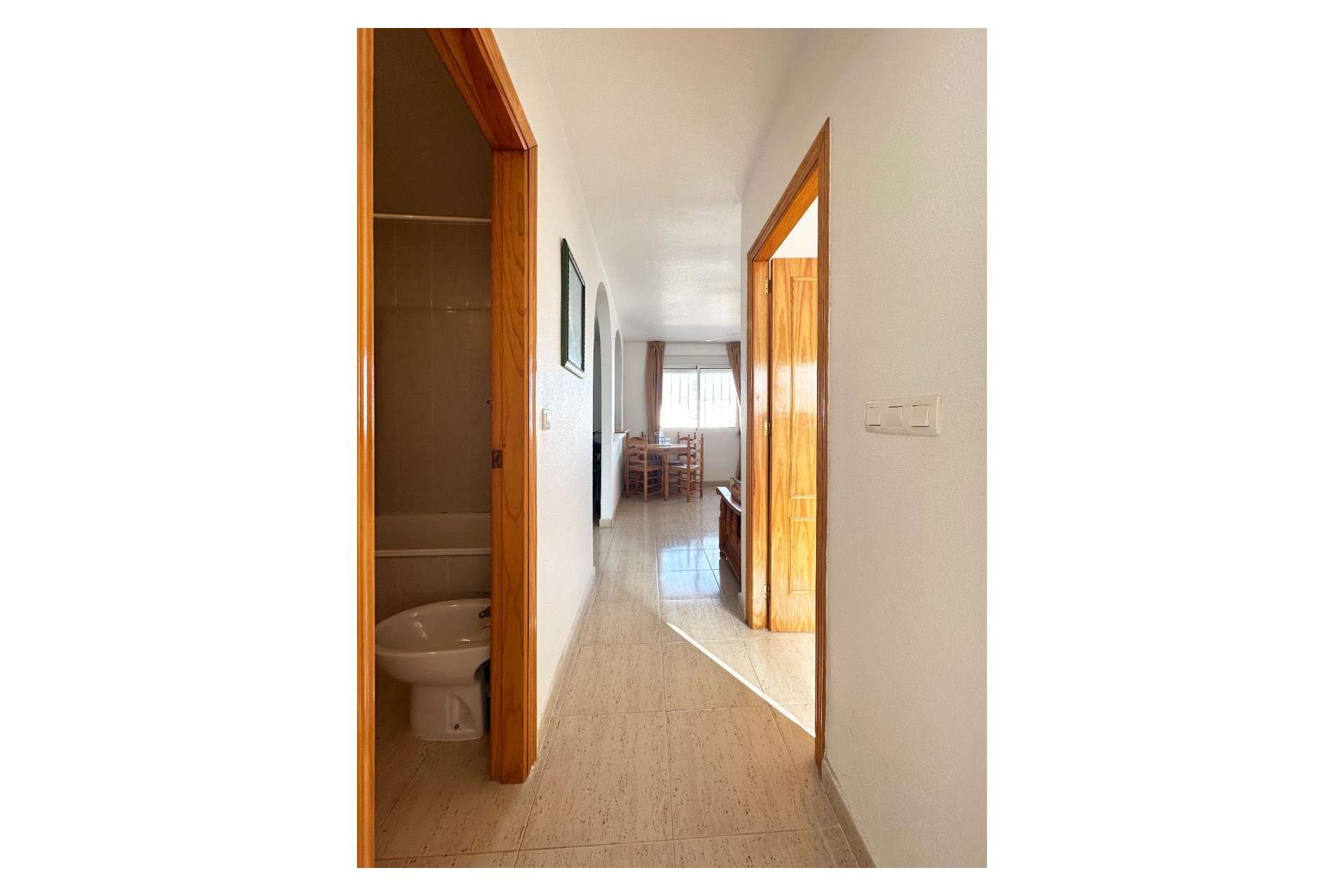 Resale - Bungalow -
San Miguel de Salinas - Inland