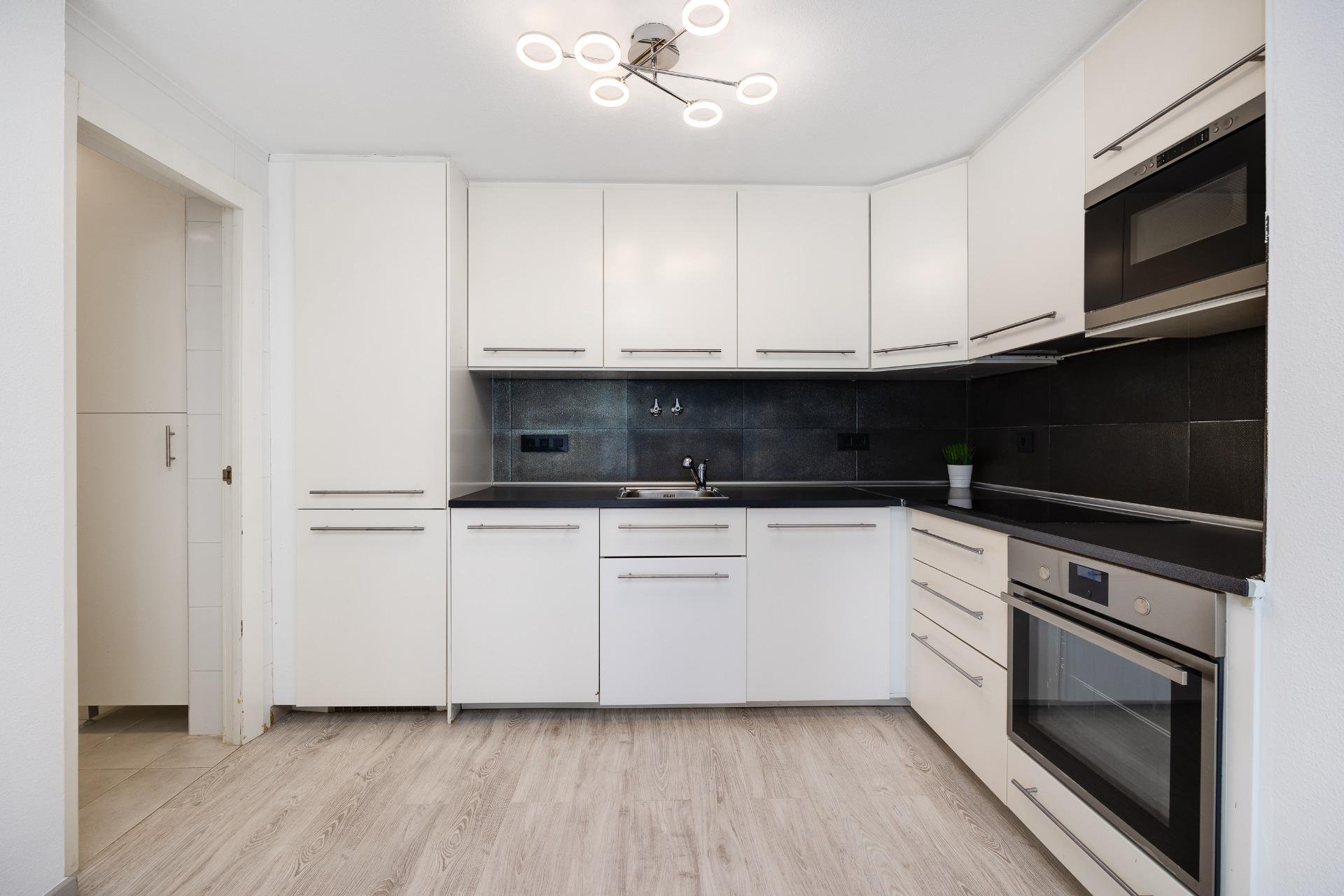 Resale - Bungalow -
Torrevieja - Aguas Nuevas