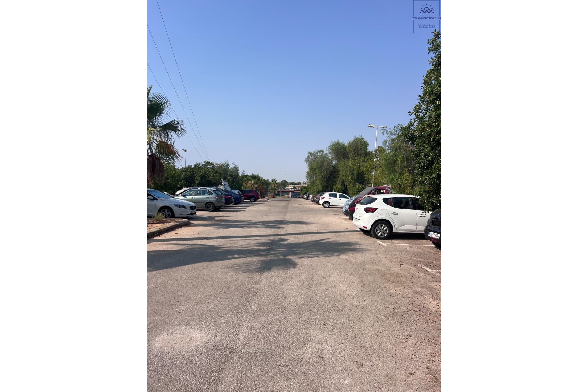 Resale - Bungalow -
Torrevieja - Centro