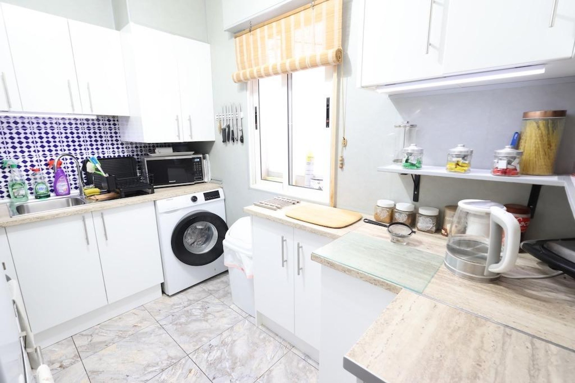 Resale - Bungalow -
Torrevieja - Costa Blanca