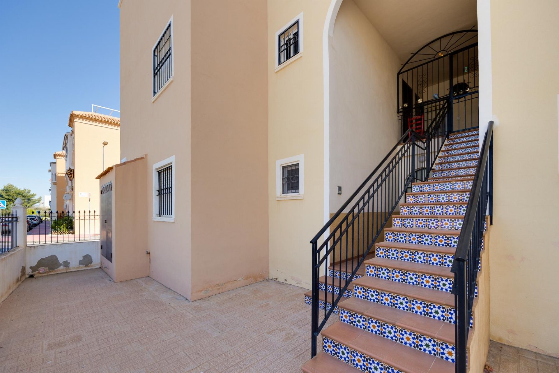 Resale - Bungalow -
Torrevieja - Costa Blanca