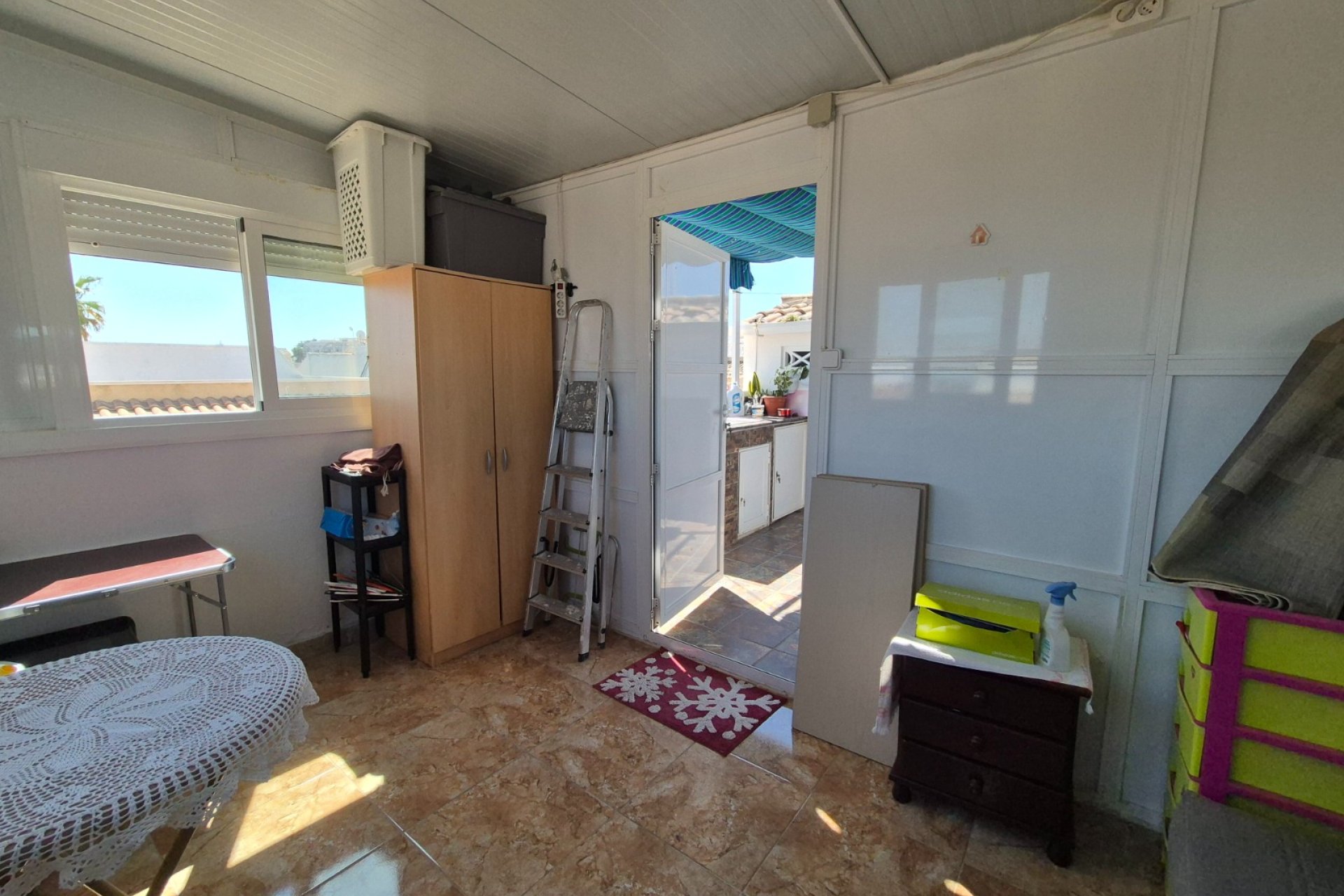 Resale - Bungalow -
Torrevieja - Costa Blanca