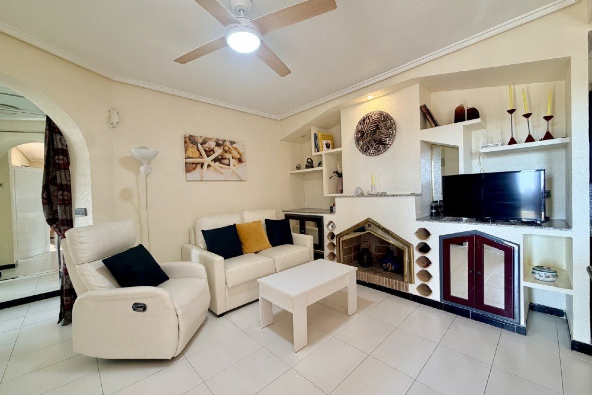Resale - Bungalow -
Torrevieja - Costa Blanca