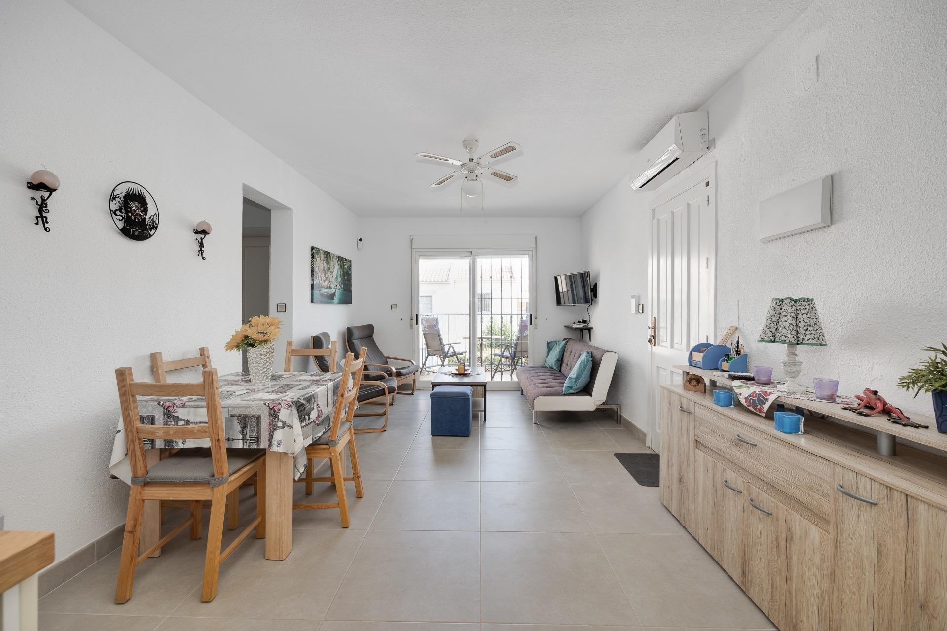 Resale - Bungalow -
Torrevieja - El Chaparral