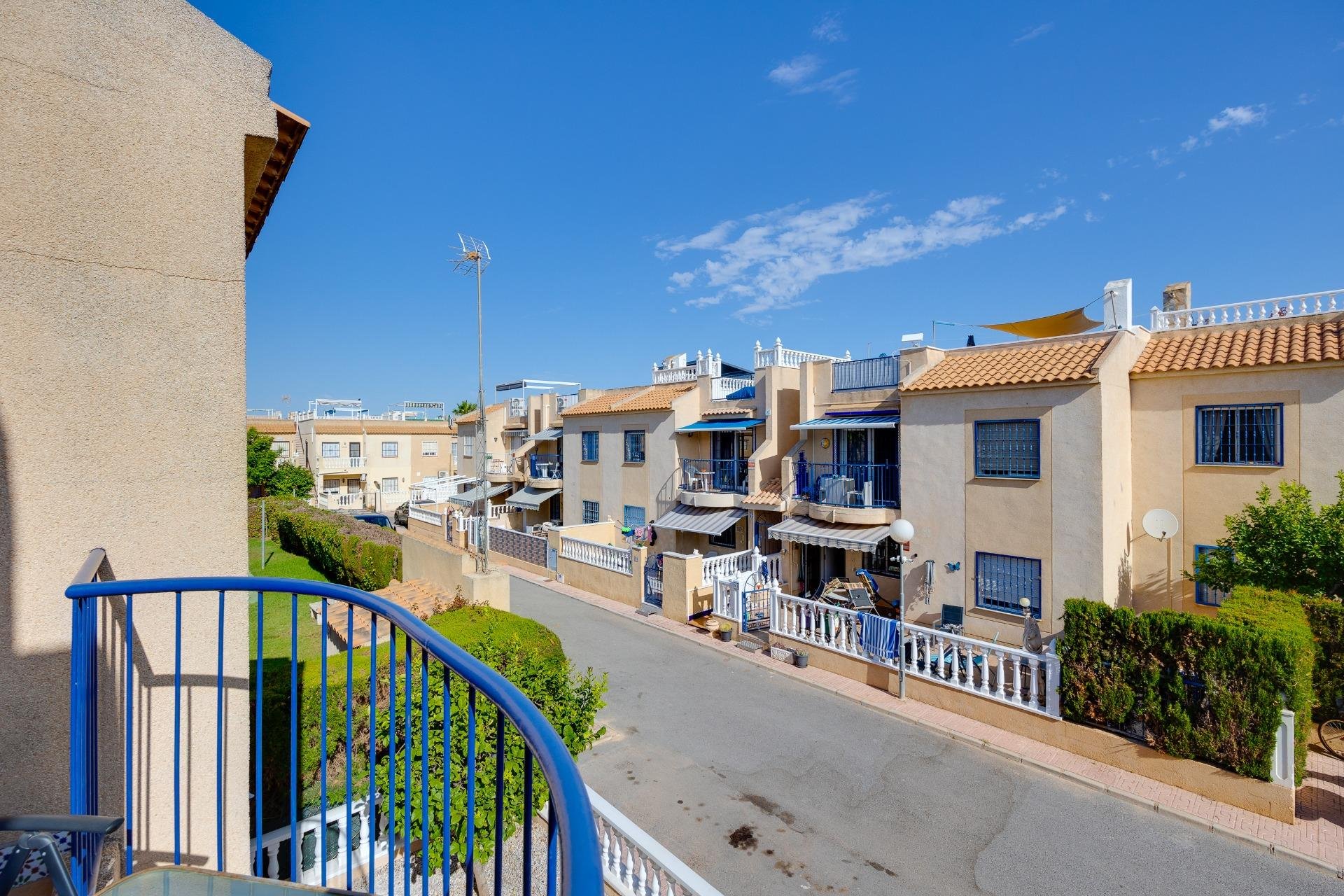 Resale - Bungalow -
Torrevieja - El Chaparral