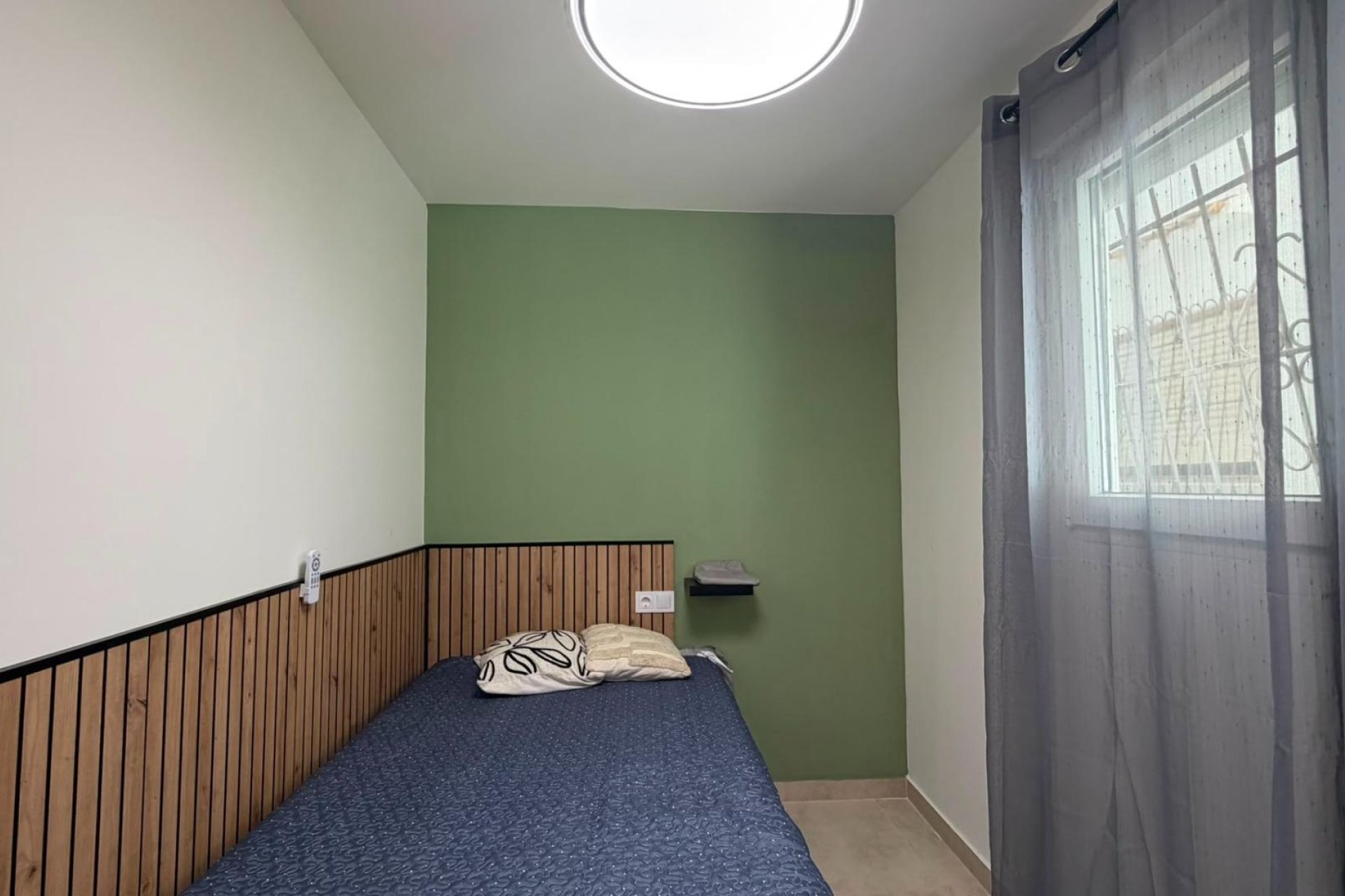 Resale - Bungalow -
Torrevieja - La Veleta