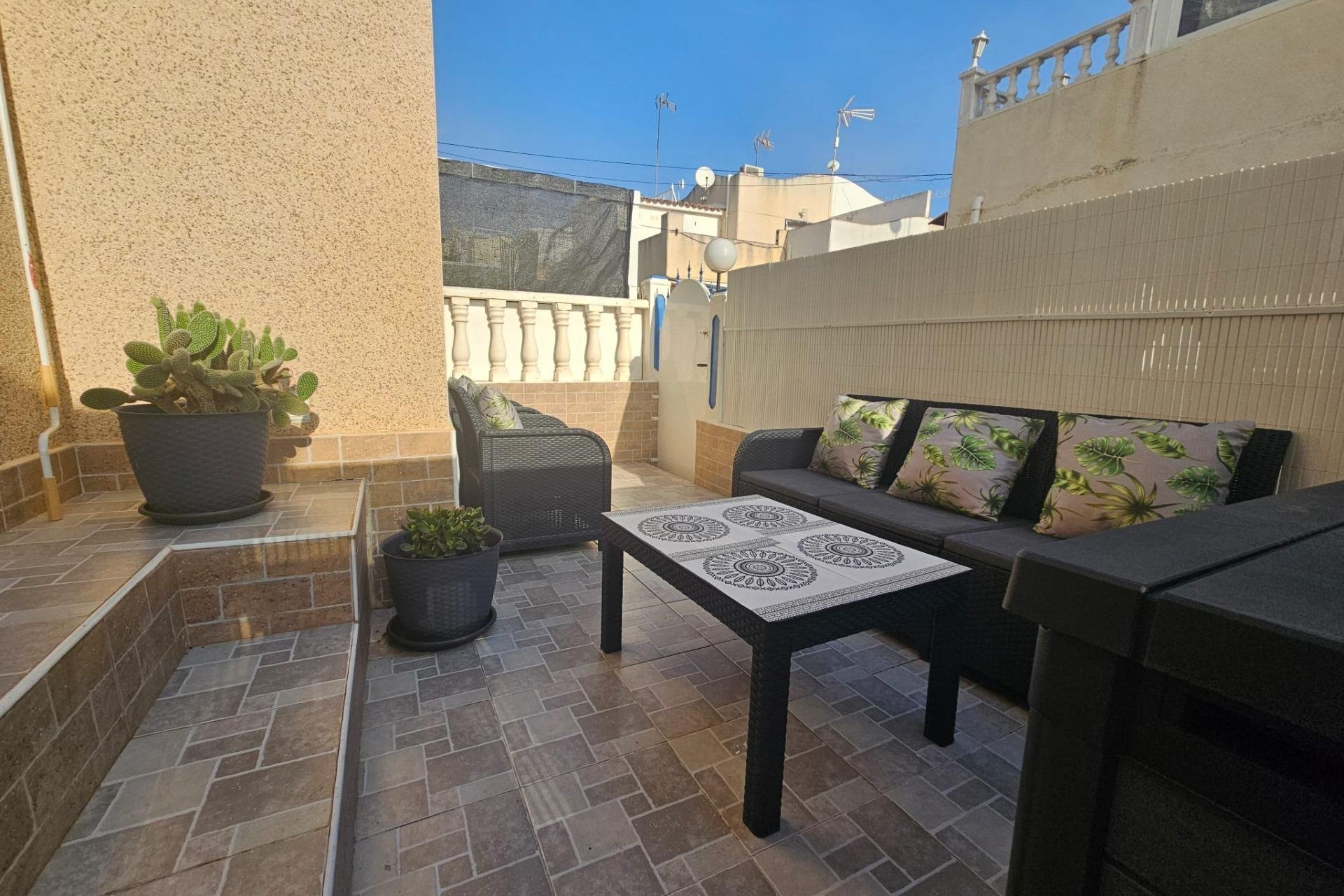 Resale - Bungalow -
Torrevieja - Lago Jardin