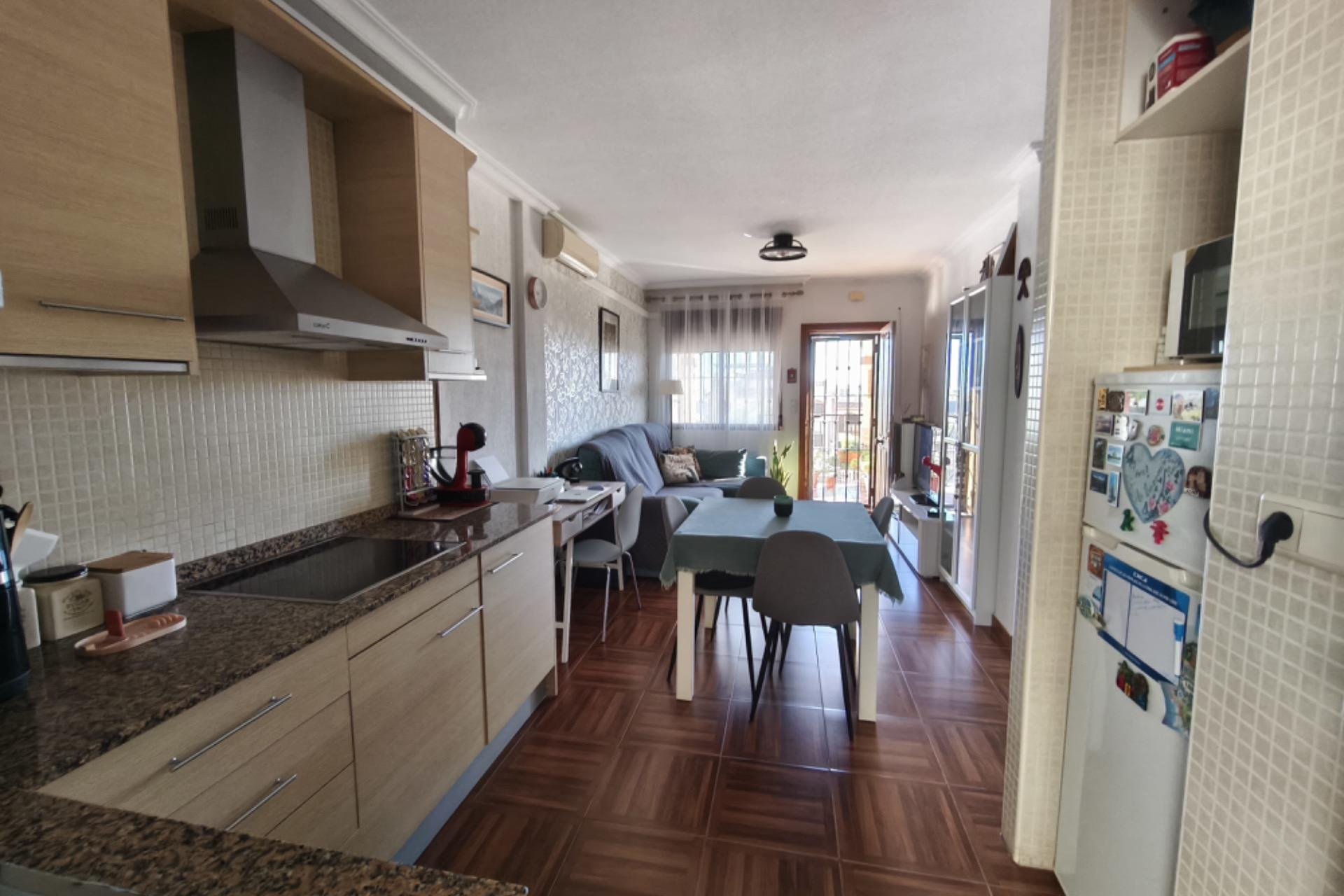 Resale - Bungalow -
Torrevieja - Parque Acuático - Sector 25