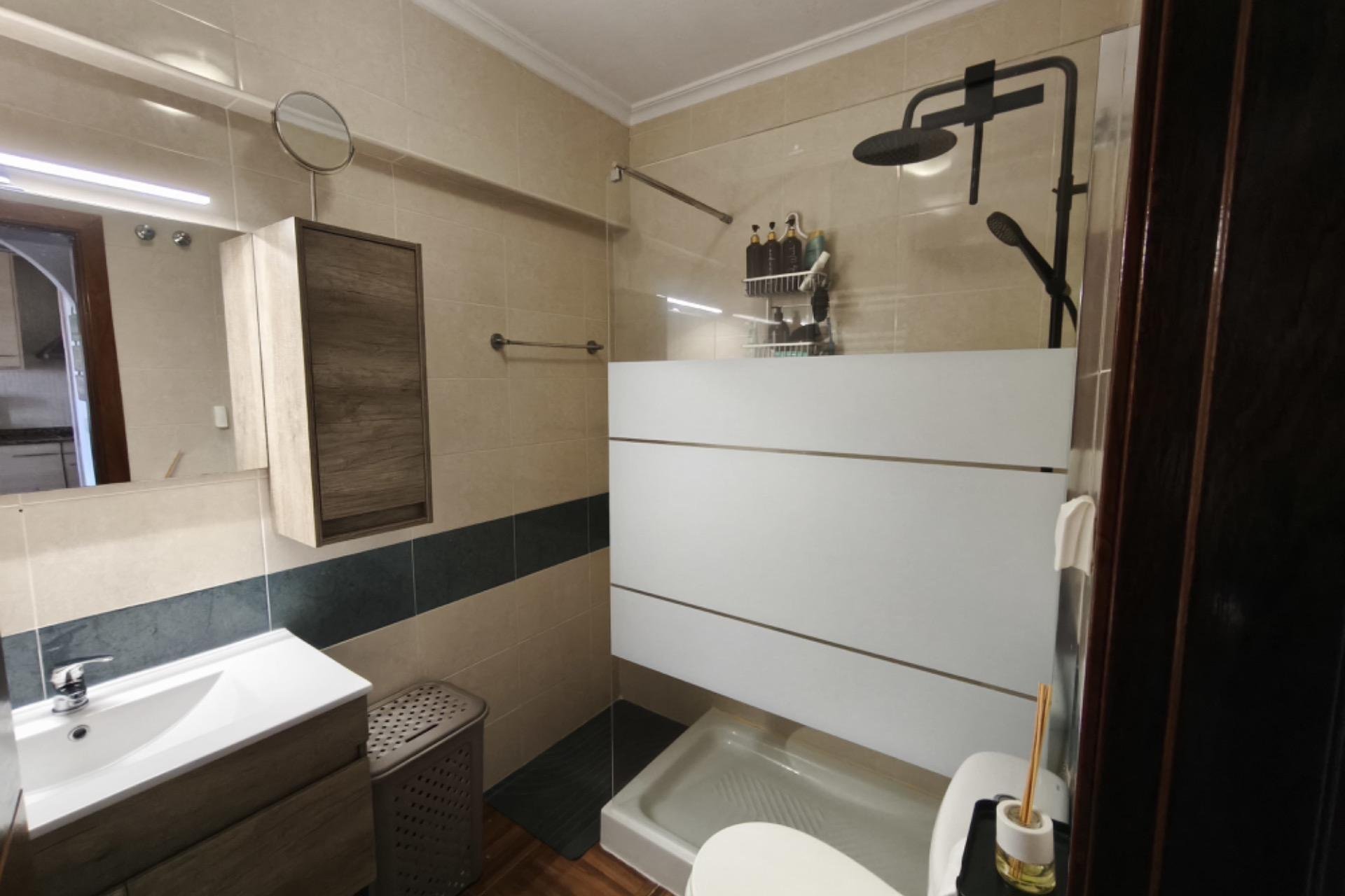 Resale - Bungalow -
Torrevieja - Parque Acuático - Sector 25