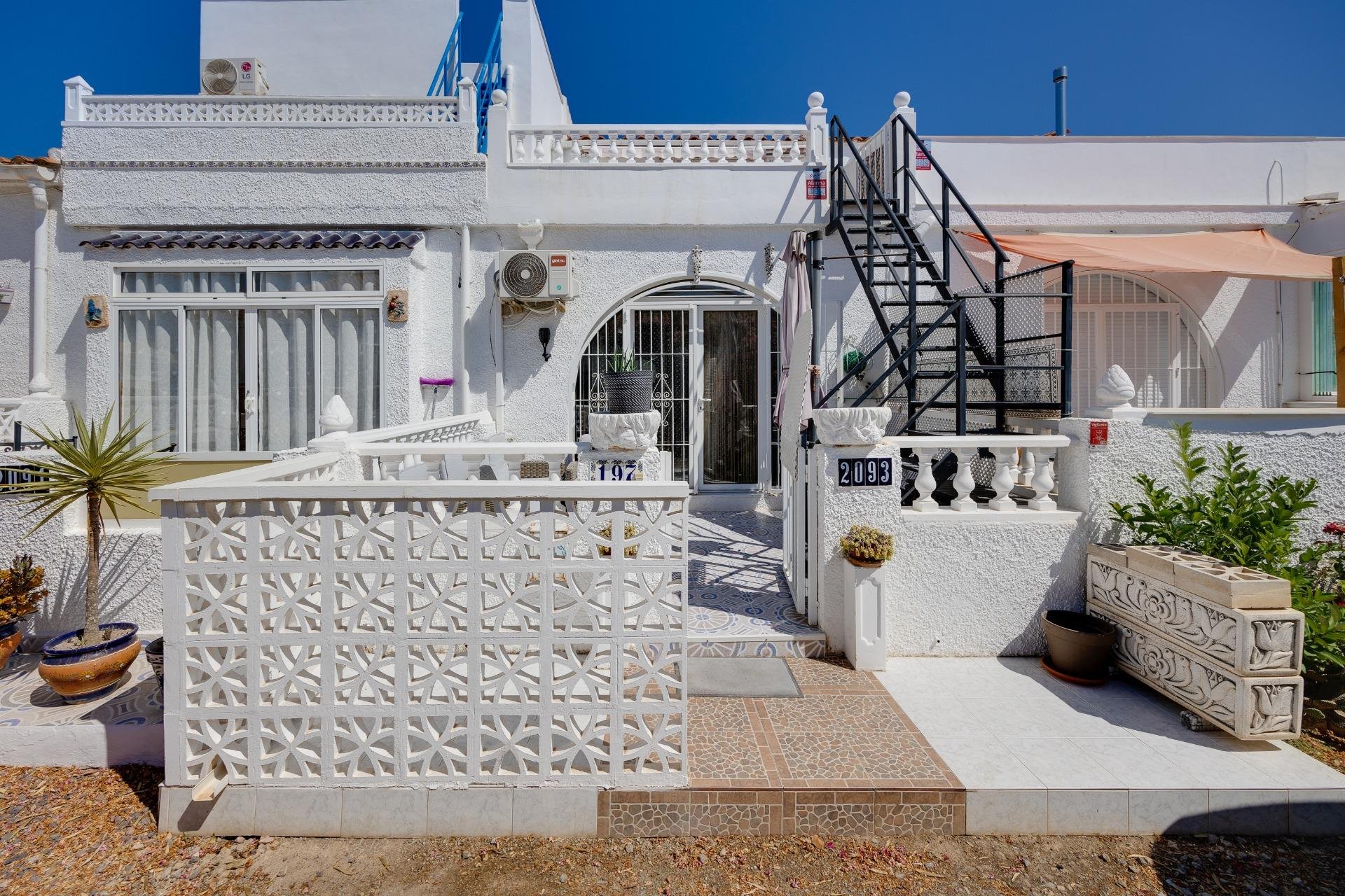 Resale - Bungalow -
Torrevieja - San Luis