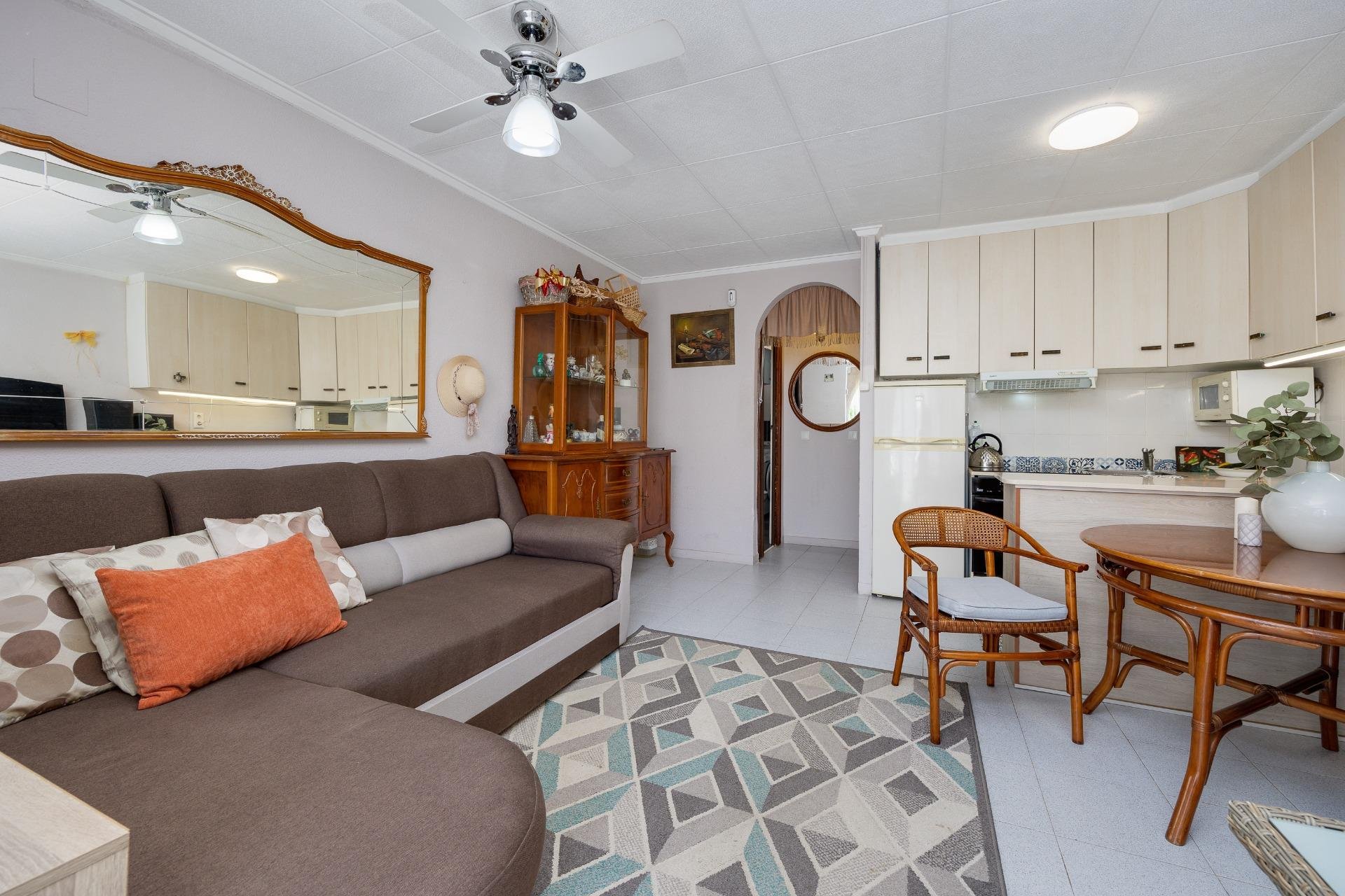 Resale - Bungalow -
Torrevieja - San Luis