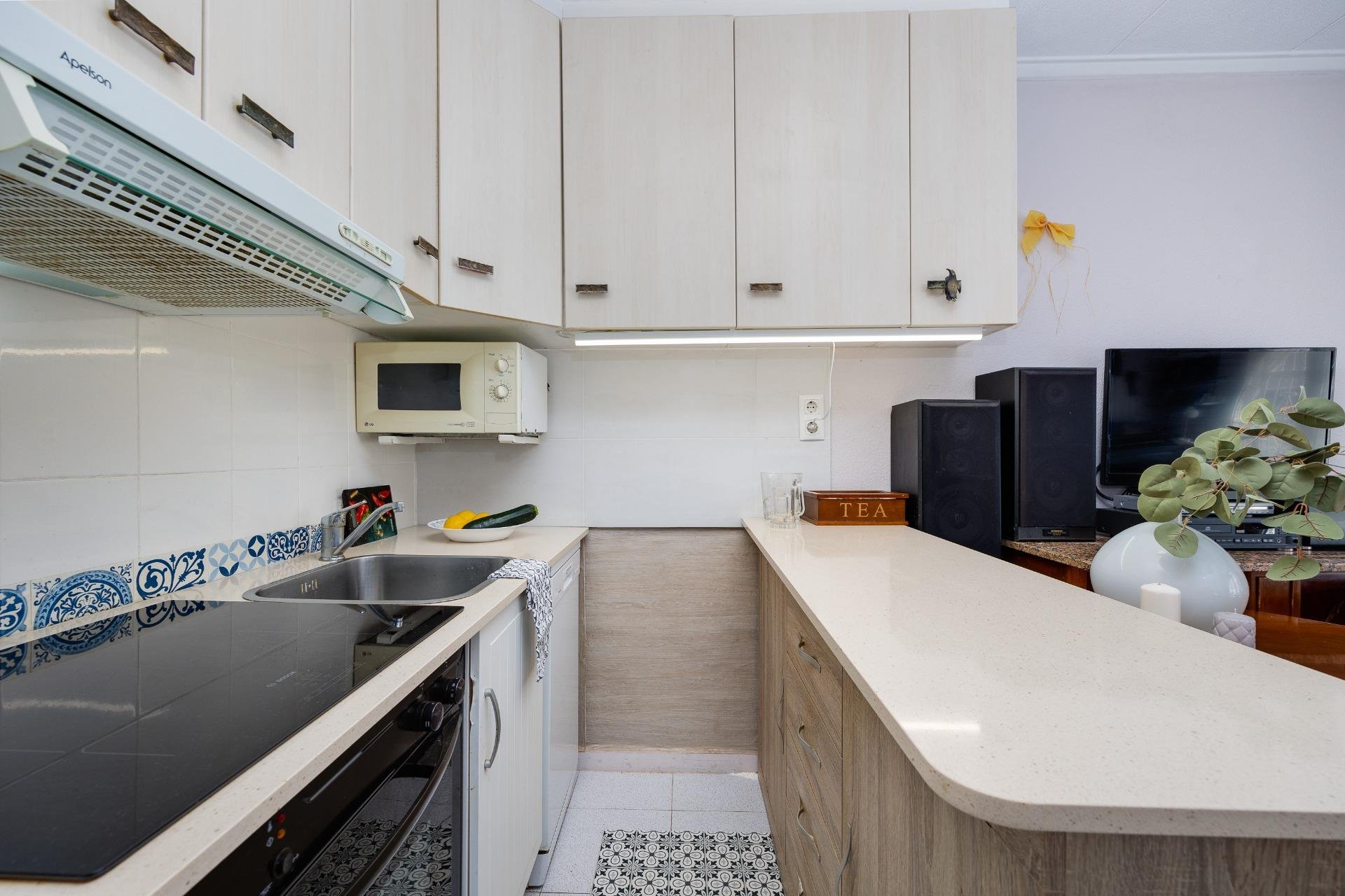 Resale - Bungalow -
Torrevieja - San Luis