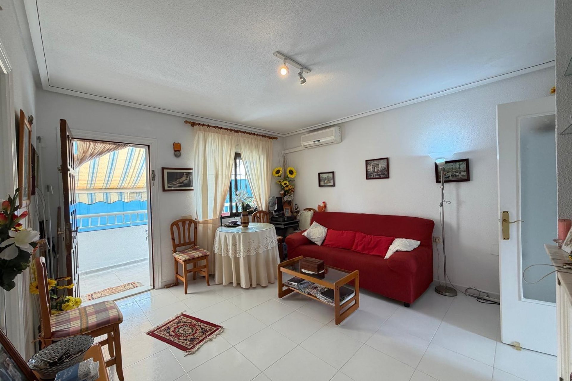 Resale - Bungalow -
Torrevieja - Torreblanca