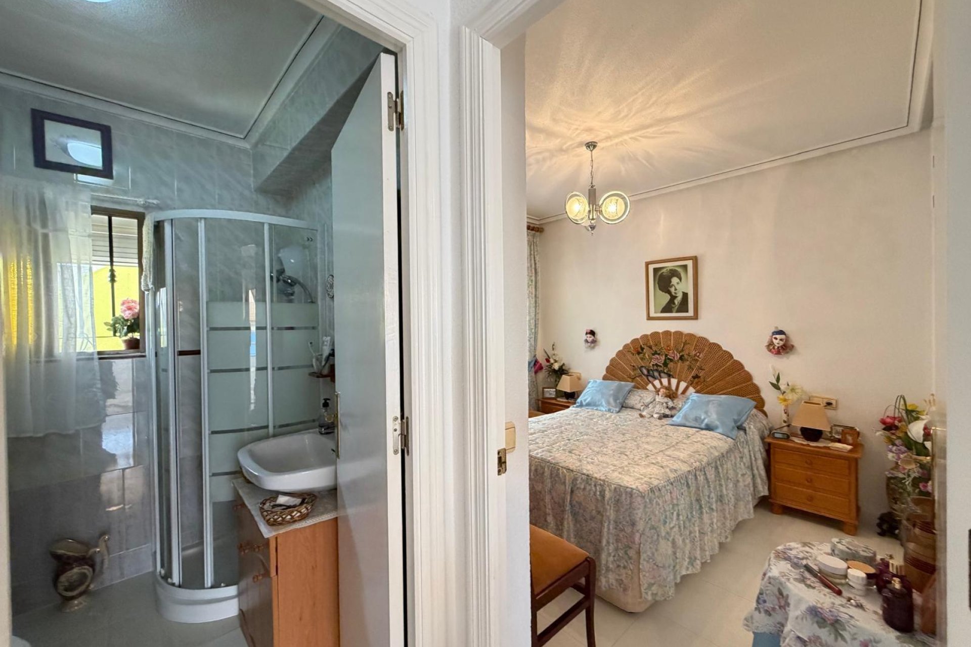 Resale - Bungalow -
Torrevieja - Torreblanca