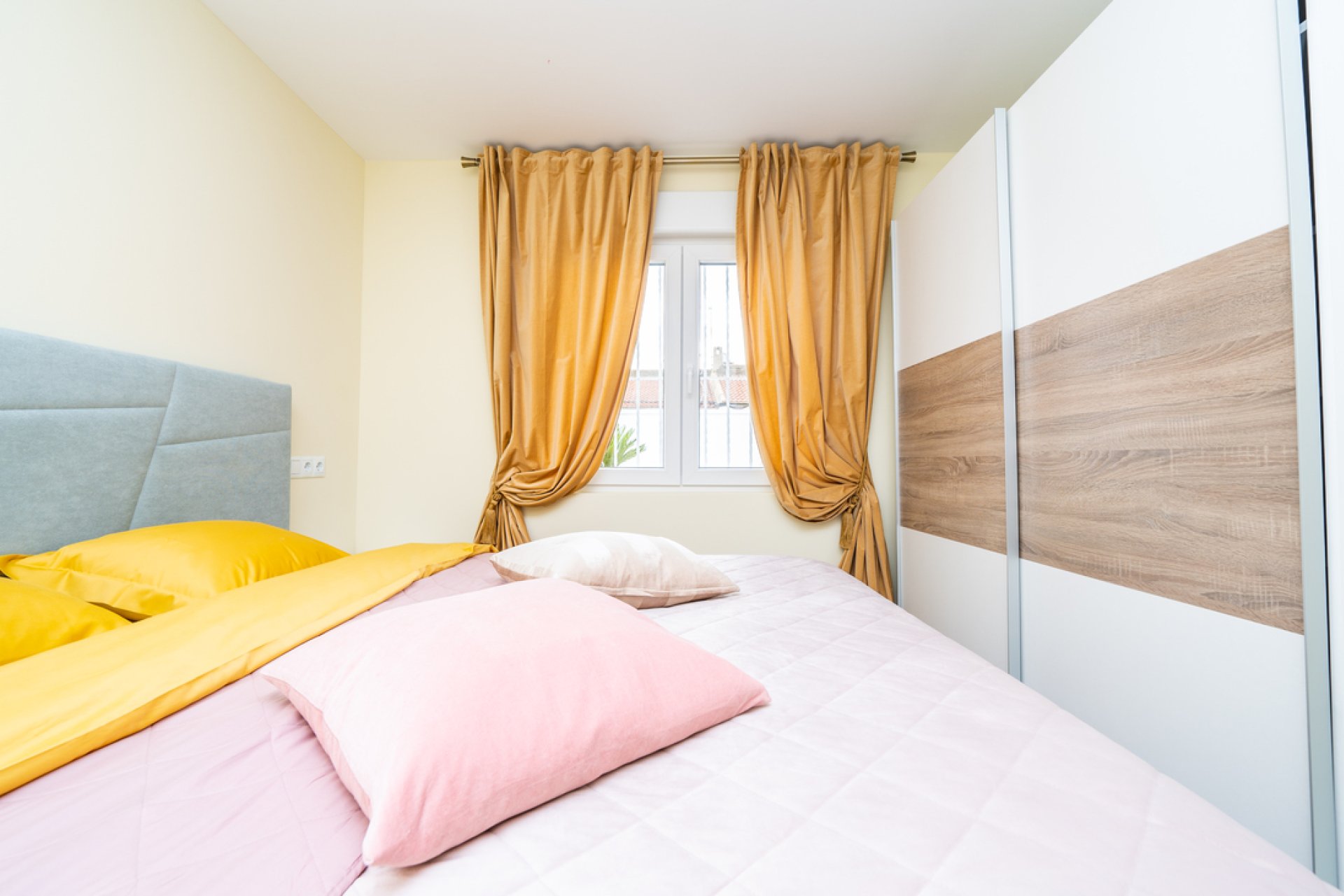 Resale - Bungalow -
Torrevieja - Torreta