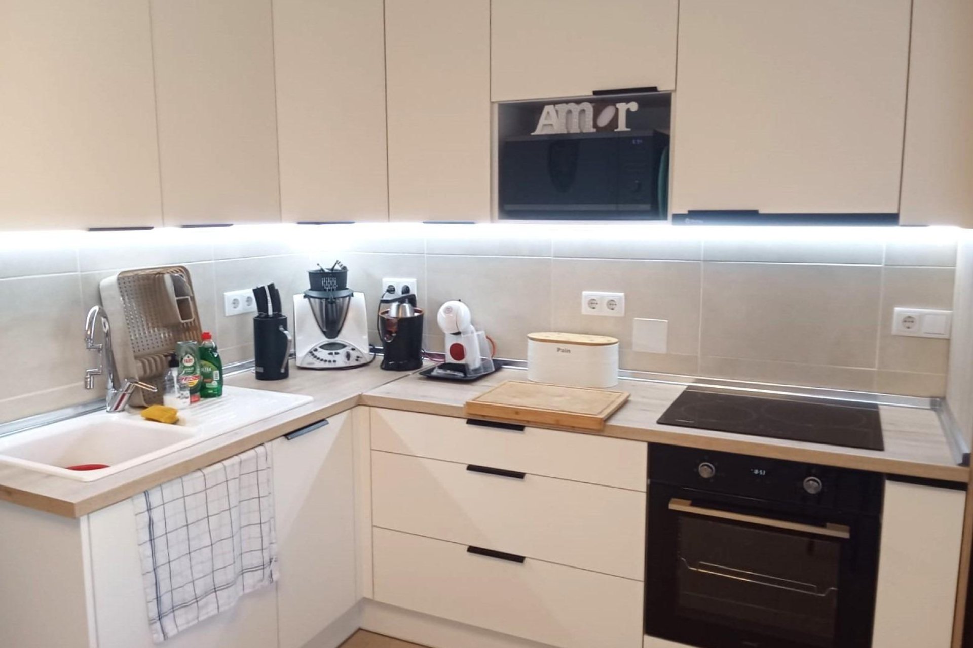 Resale - Bungalow -
Torrevieja - Torretas