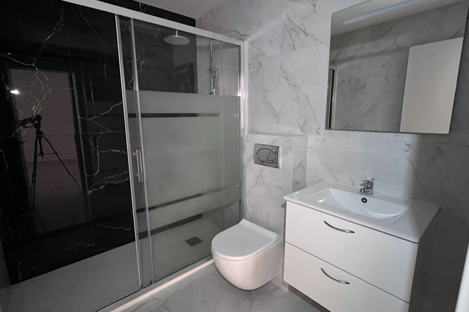 Resale - Bungalow -
Torrevieja