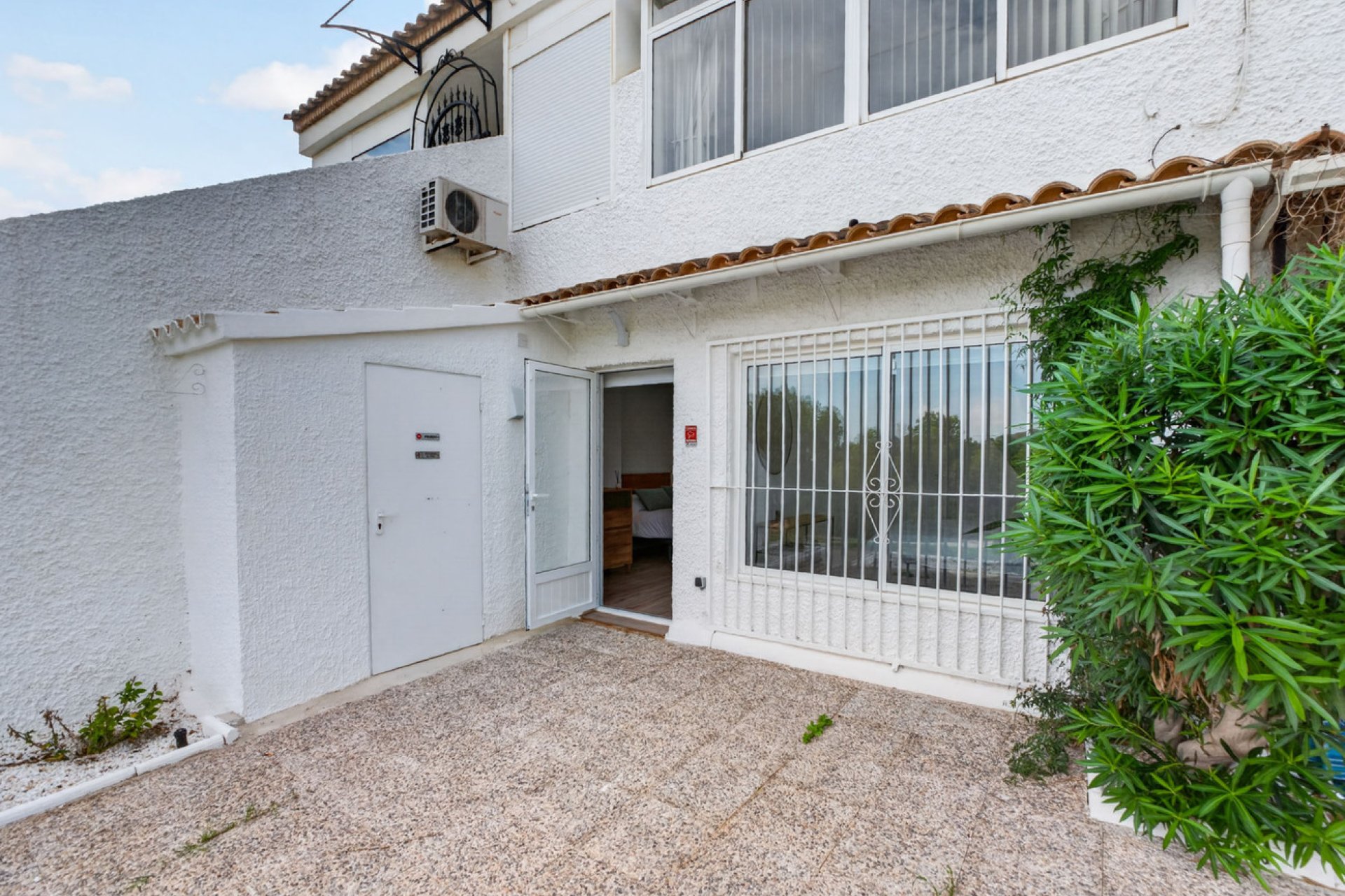 Resale - Bungalow -
Villamartin - Costa Blanca