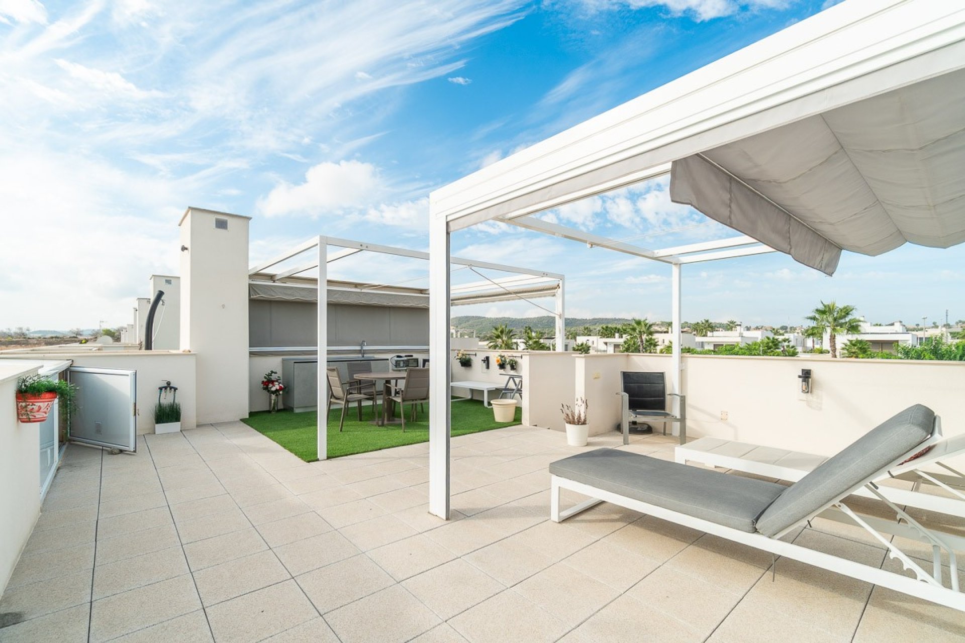 Resale - Bungalow -
Vistabella Golf Entre Naranjos - Inland