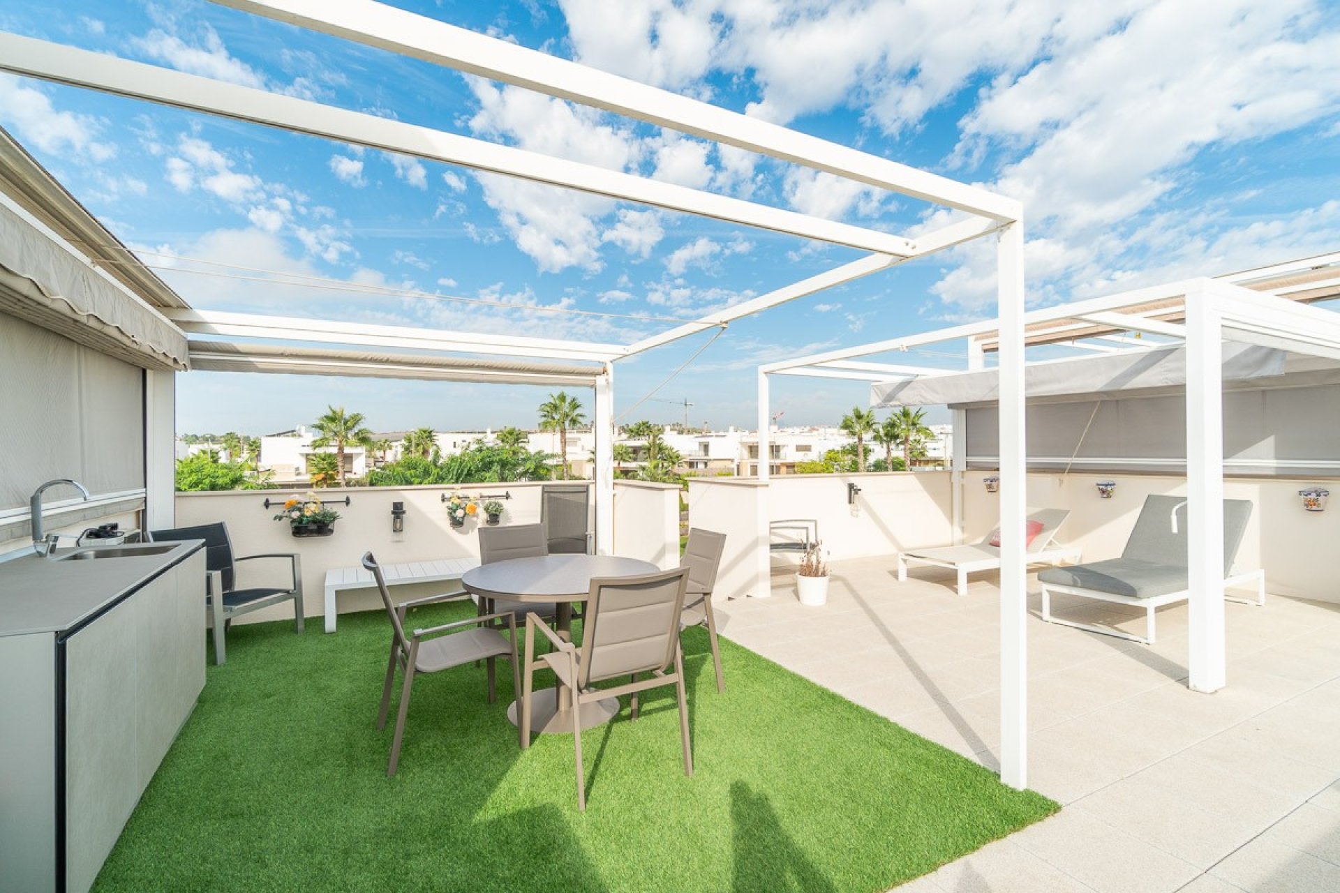 Resale - Bungalow -
Vistabella Golf Entre Naranjos - Inland