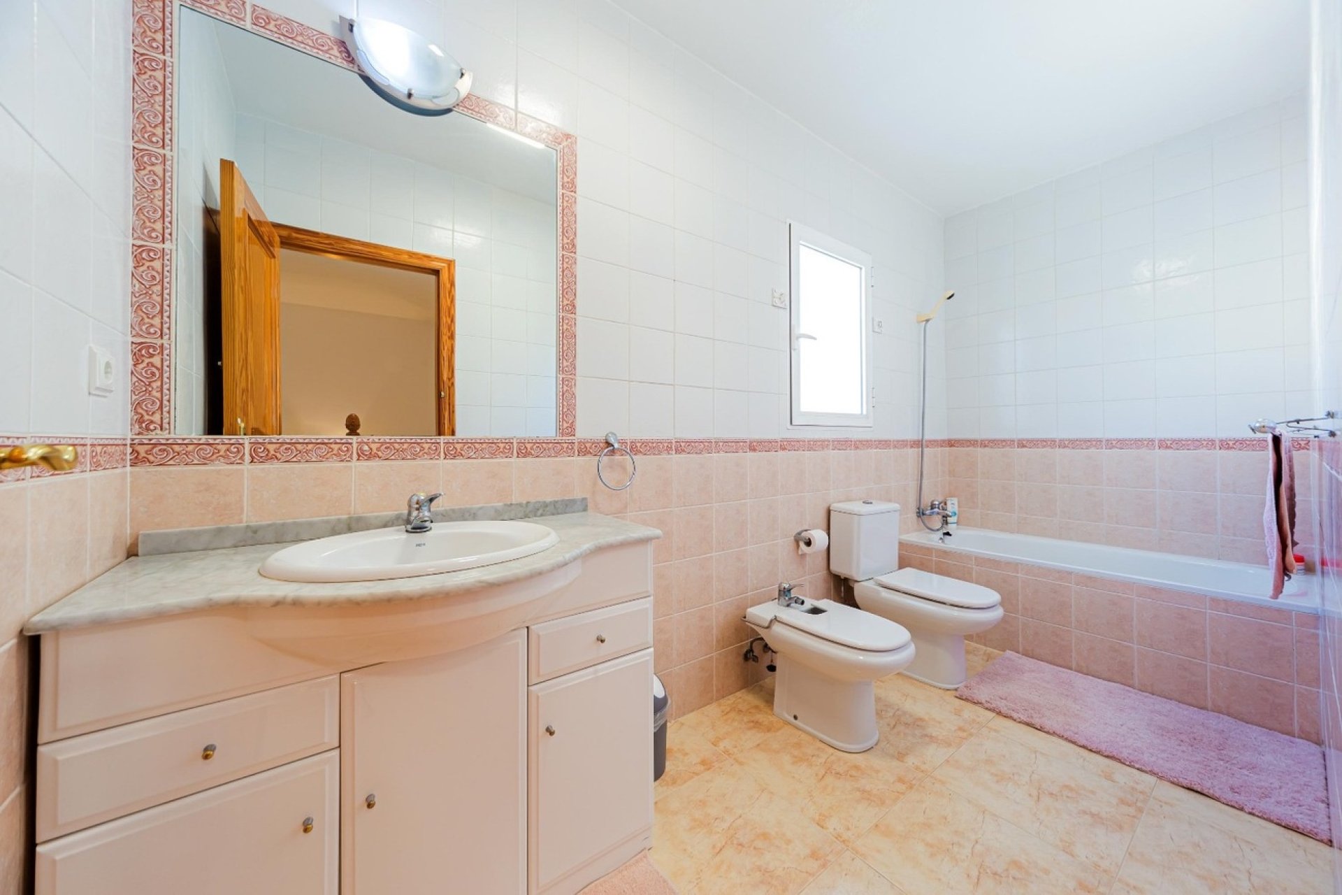 Resale - Duplex -
Dehesa de Campoamor - Costa Blanca