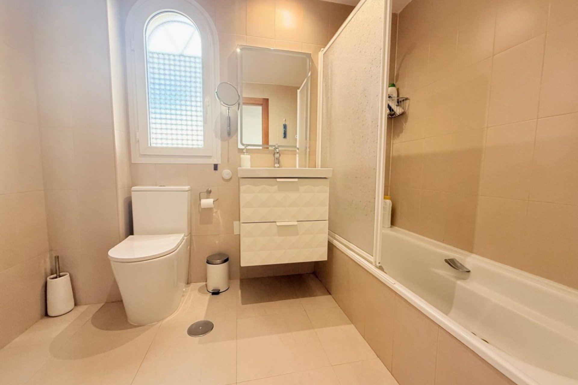 Resale - Duplex -
Hacienda Riquelme Golf Resort - Inland