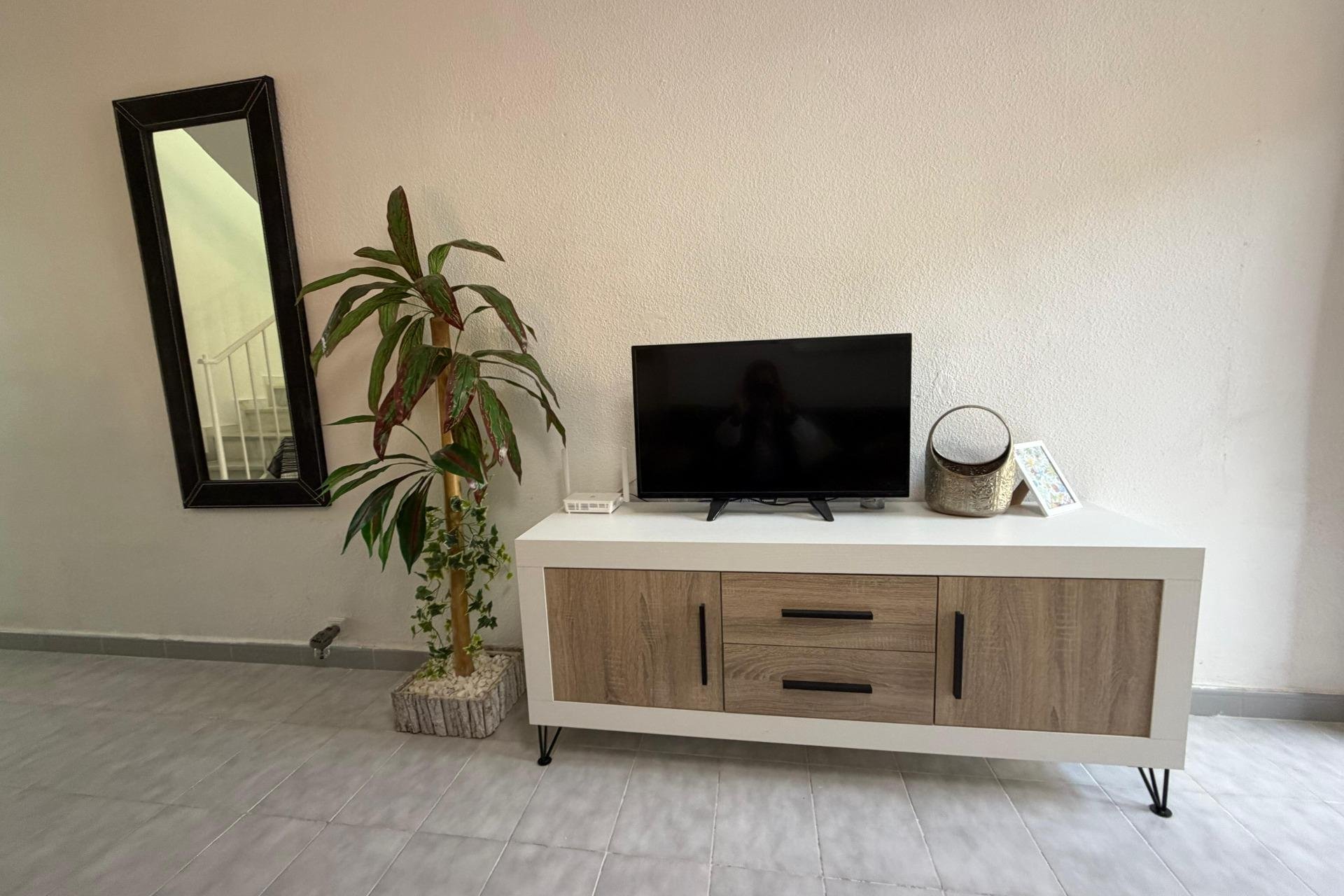 Resale - Duplex -
Lo Pagan - La Puntica