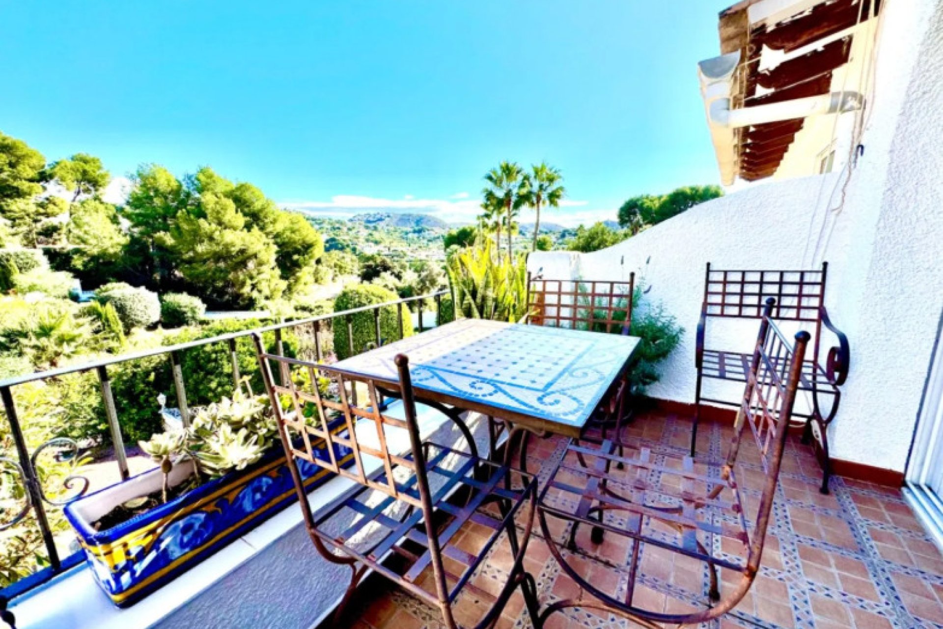 Resale - Duplex -
Moraira - Costa Blanca